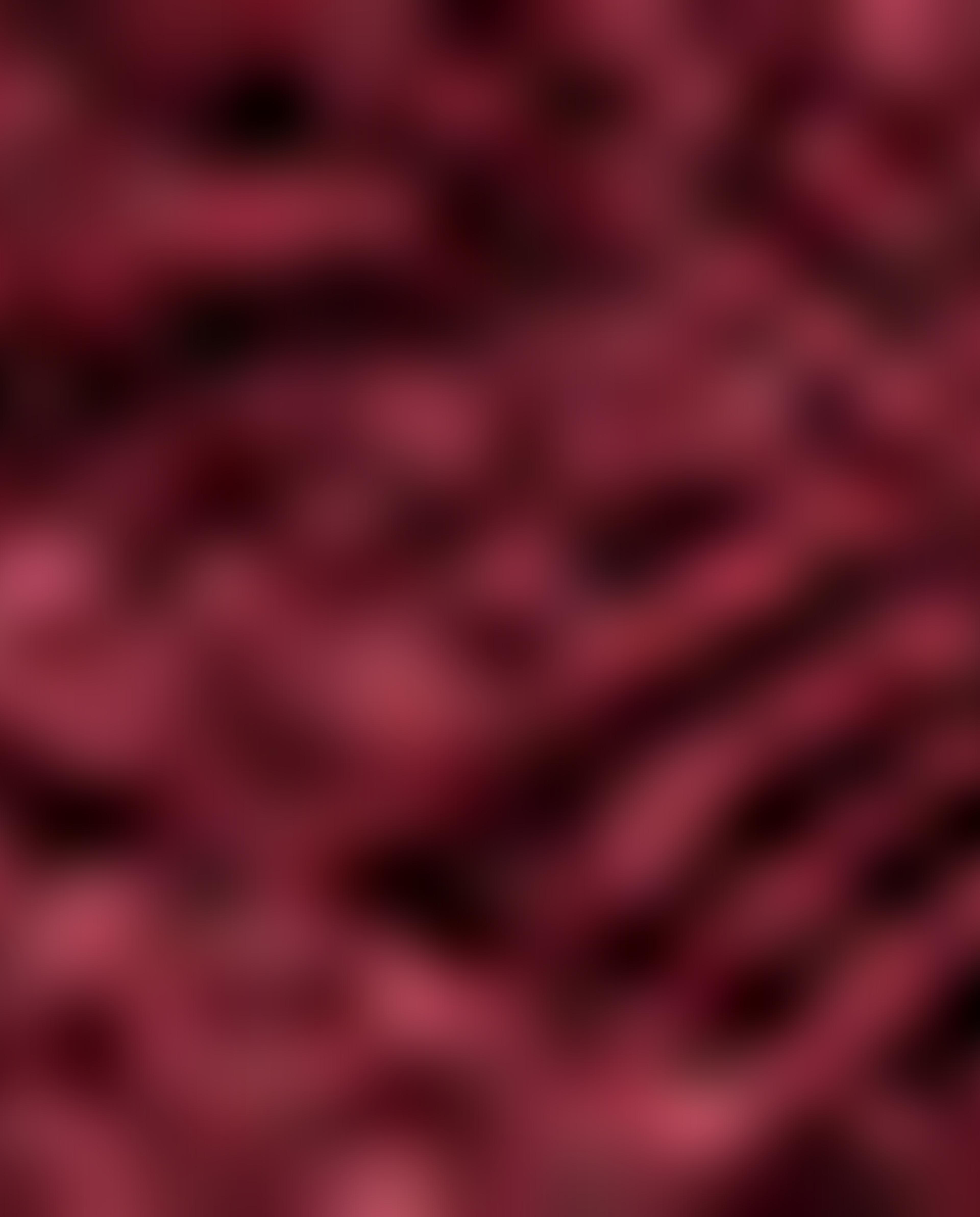 قبعة بيني منسوجة