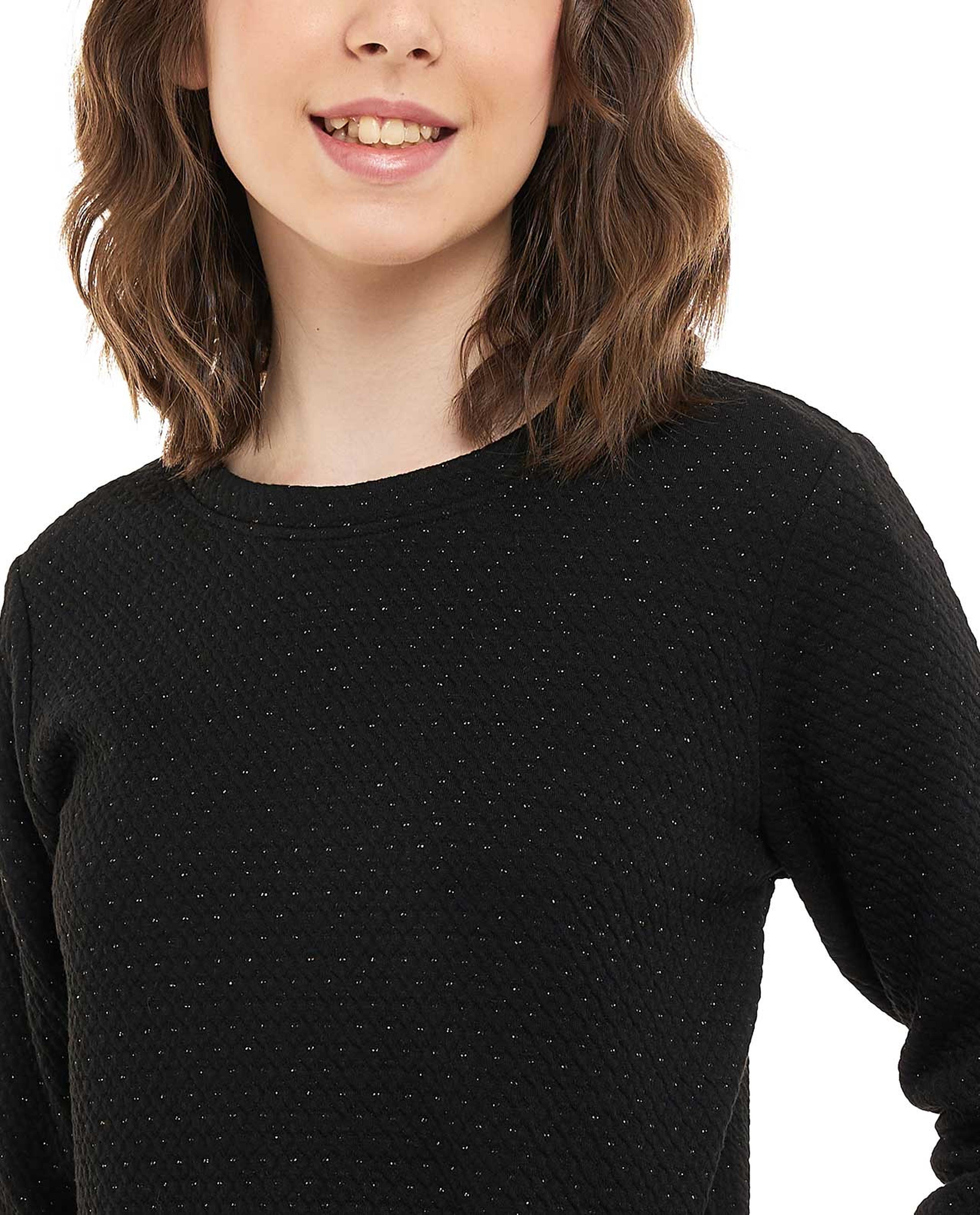 فستان منقوش بياقة مستديرة وأكمام قصيرة