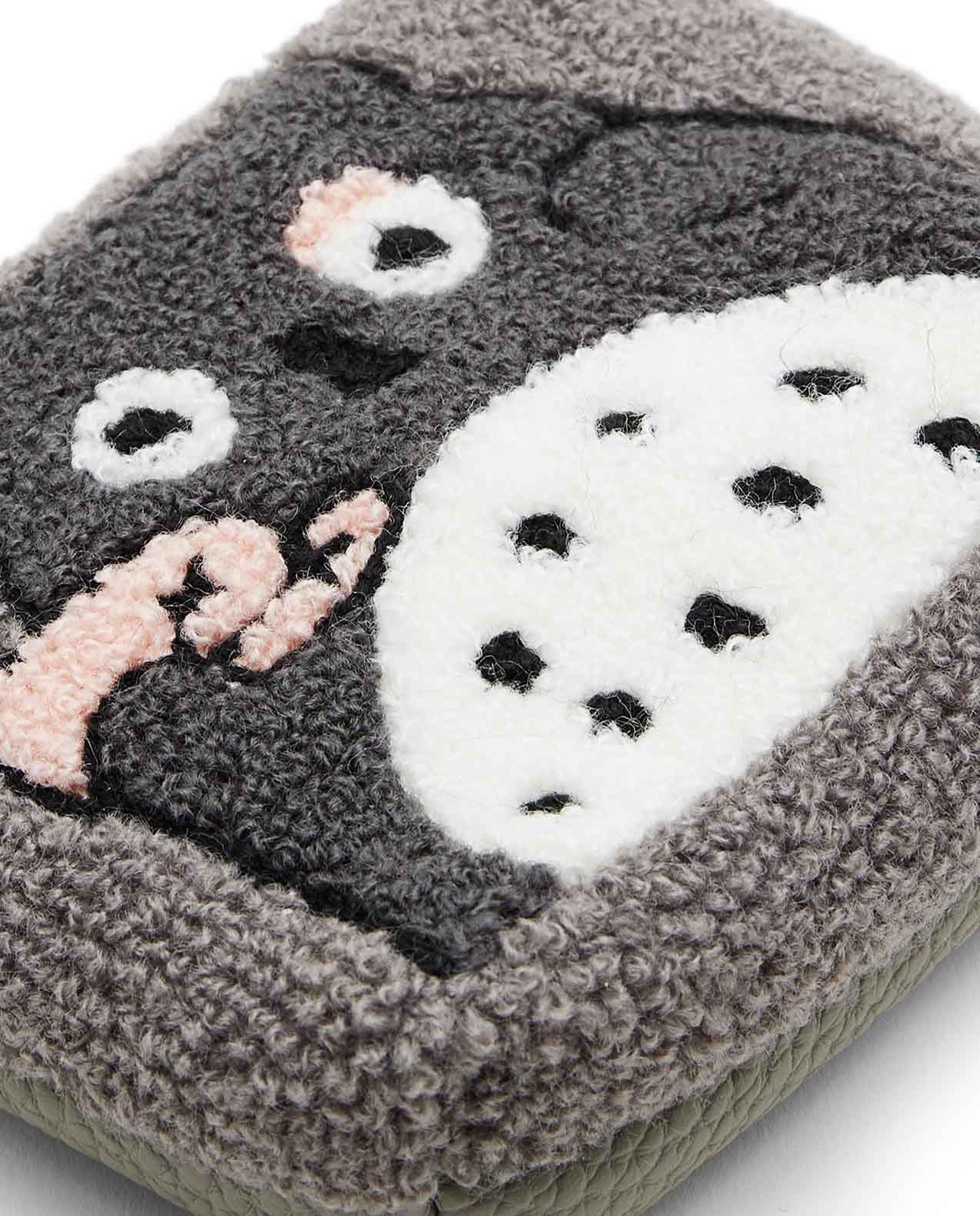 Embroidered Coin Pouch