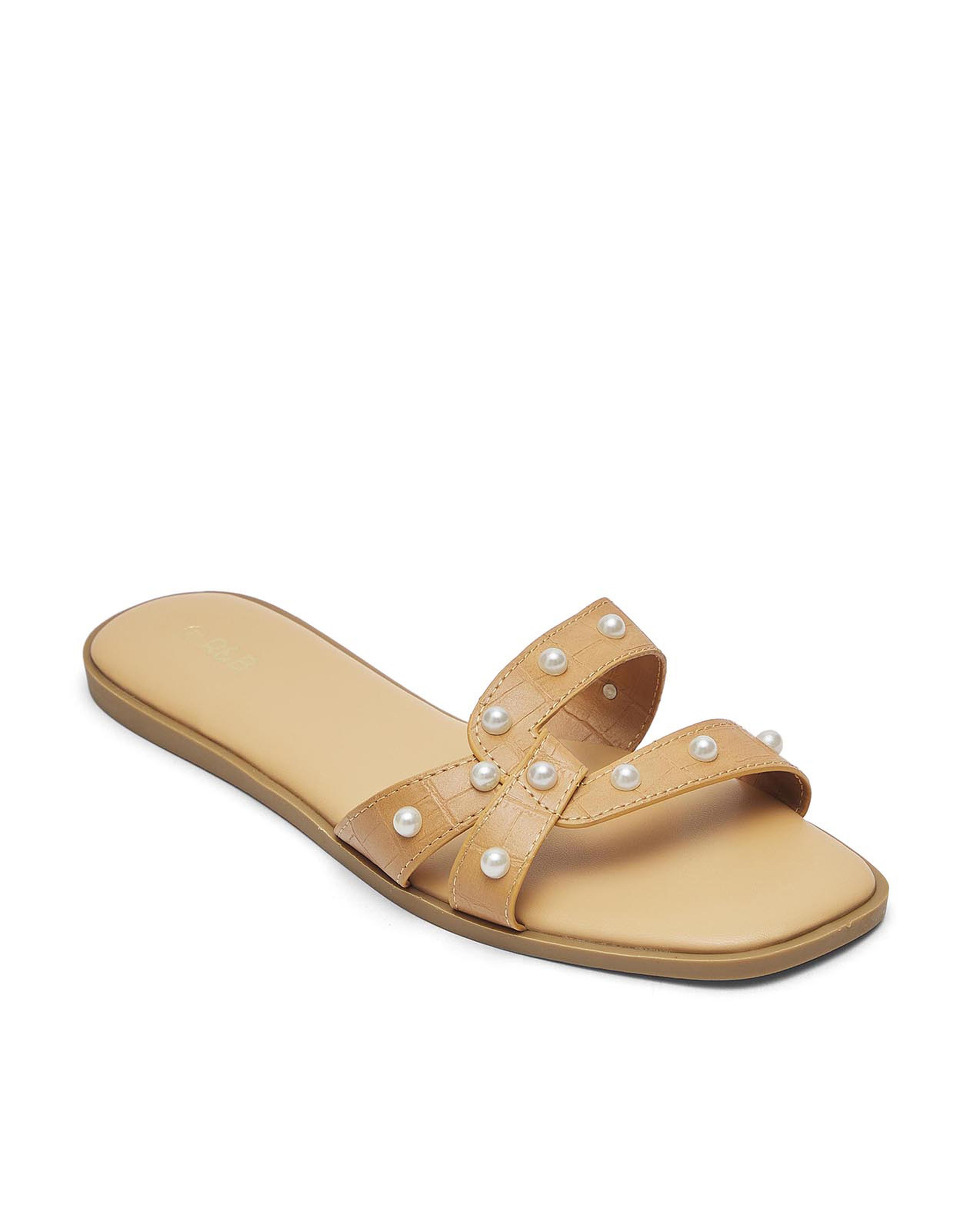 Cut-Out Flat Sandals