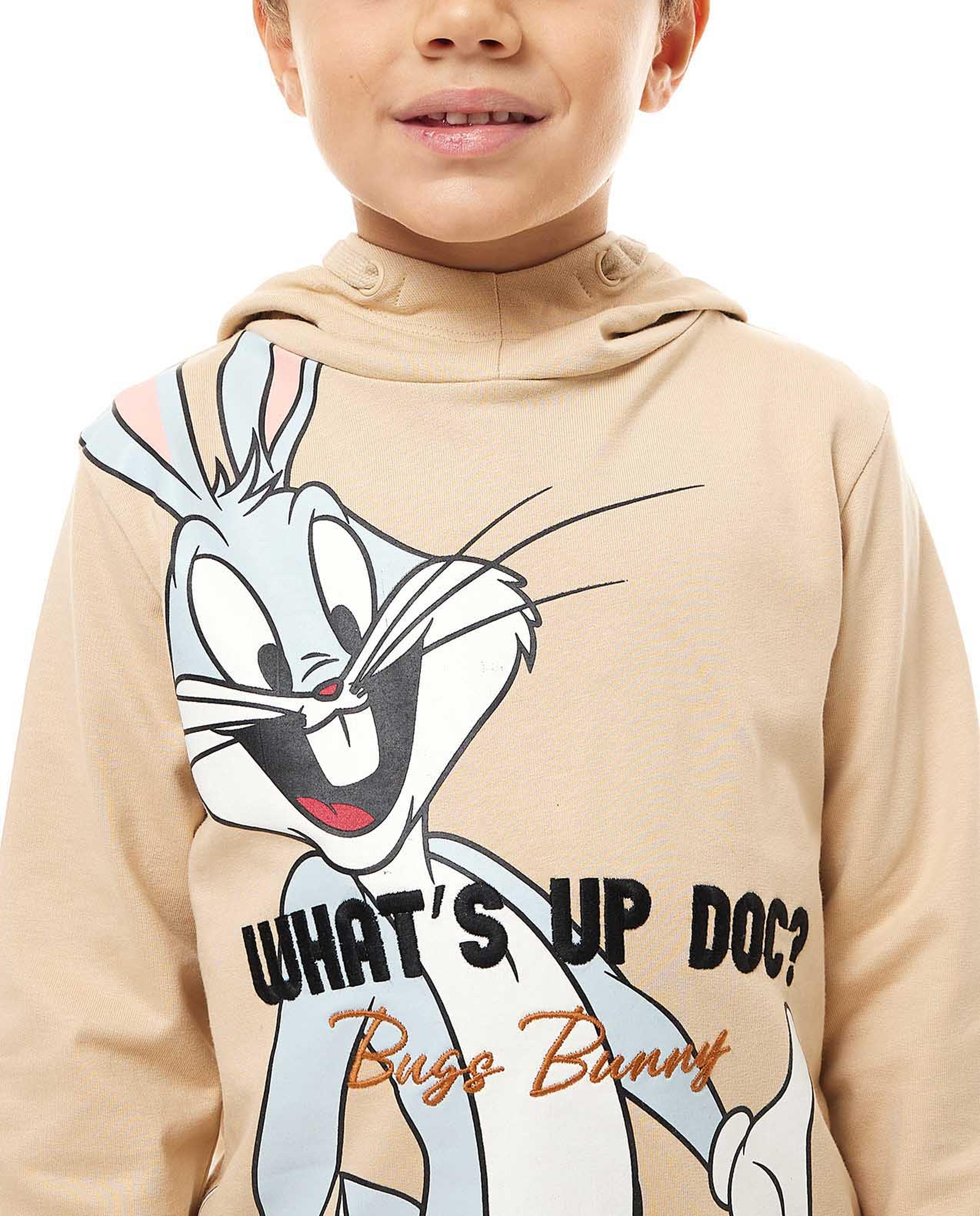 طقم ملابس بهودي وطبعة لوني تونز