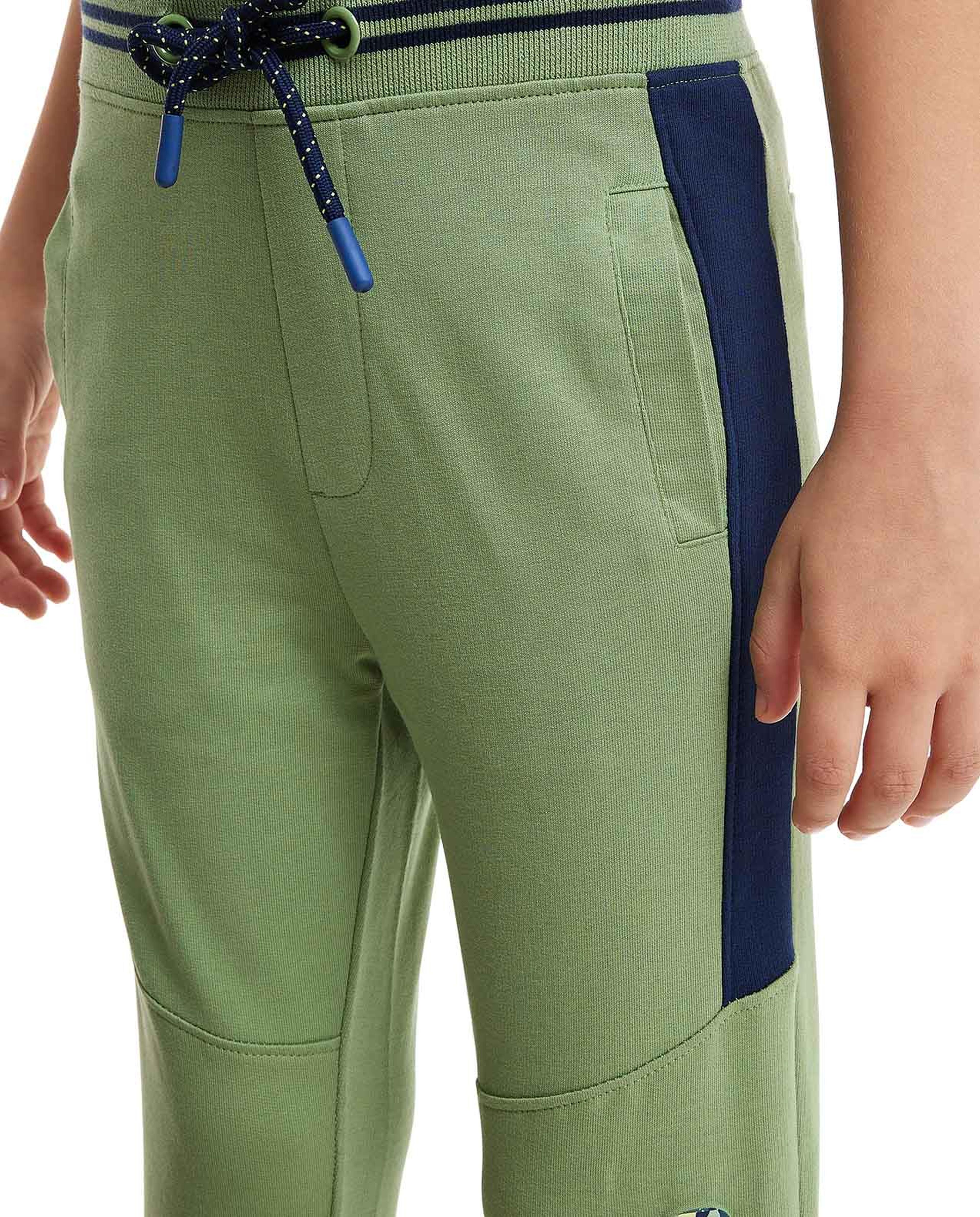 جوغر برباط على الخصر وطبعة