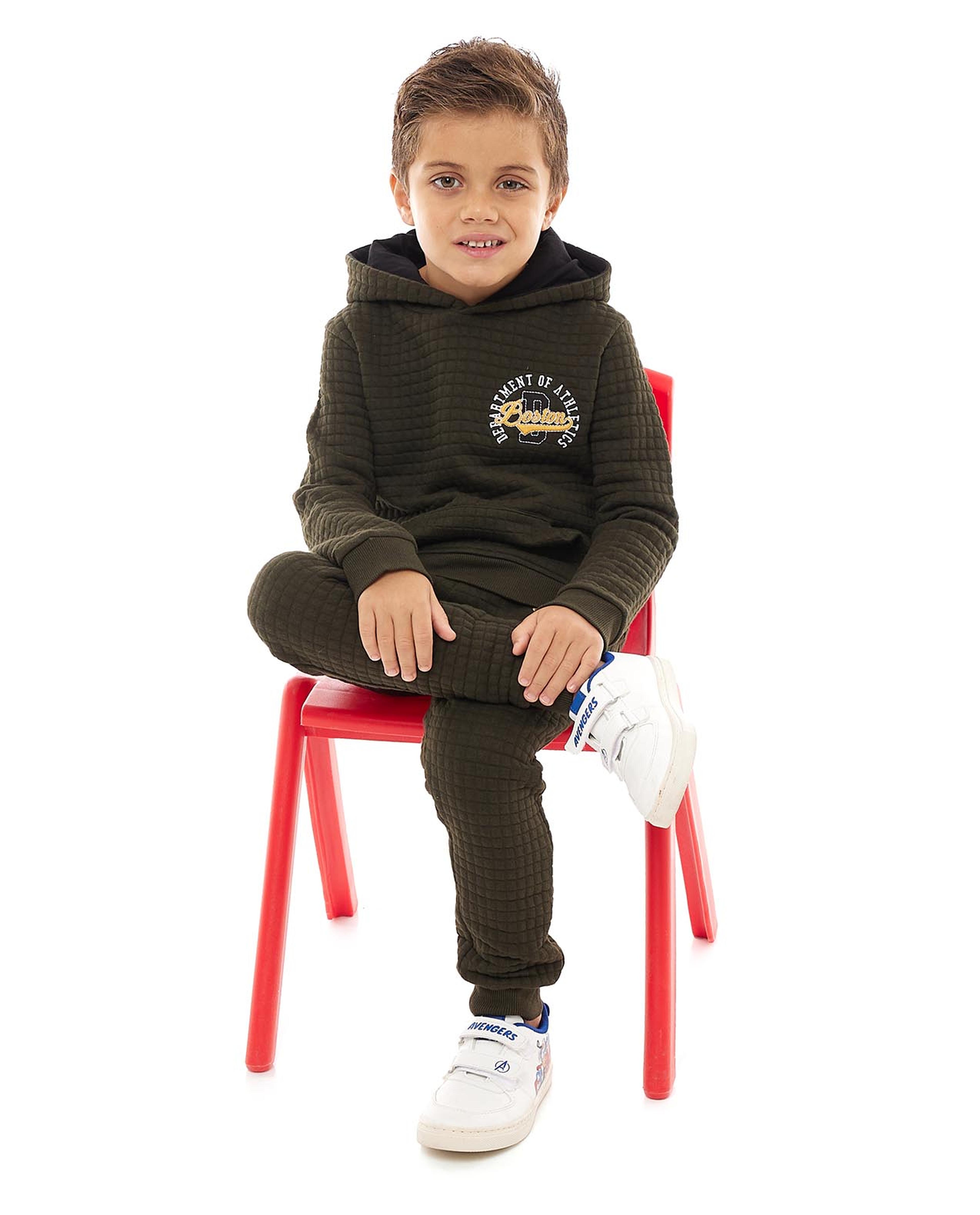 طقم ملابس منقوش بهودي