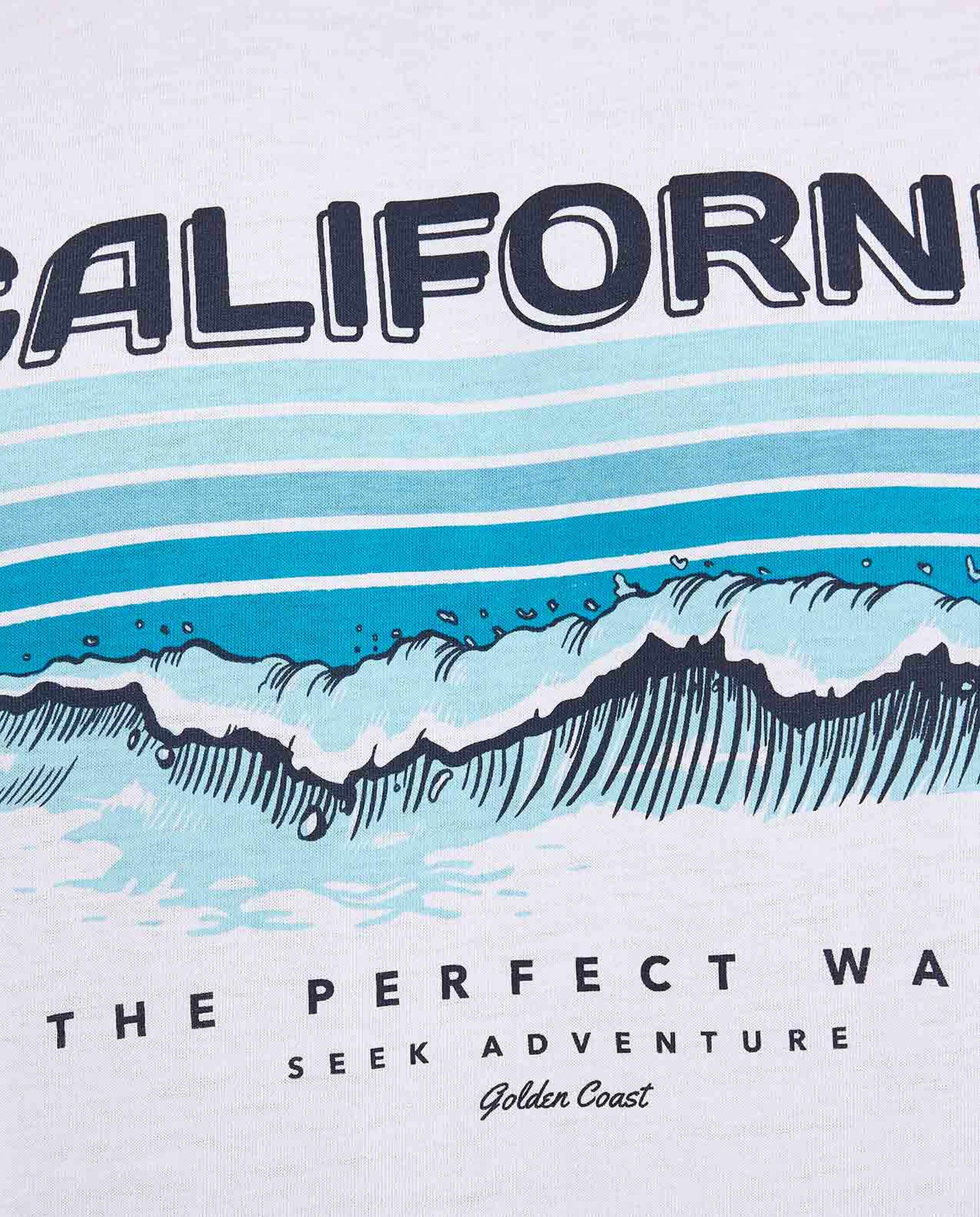 تيشيرت باكمام قصيرة ورقبة مستديرة بطبعة جرافيك