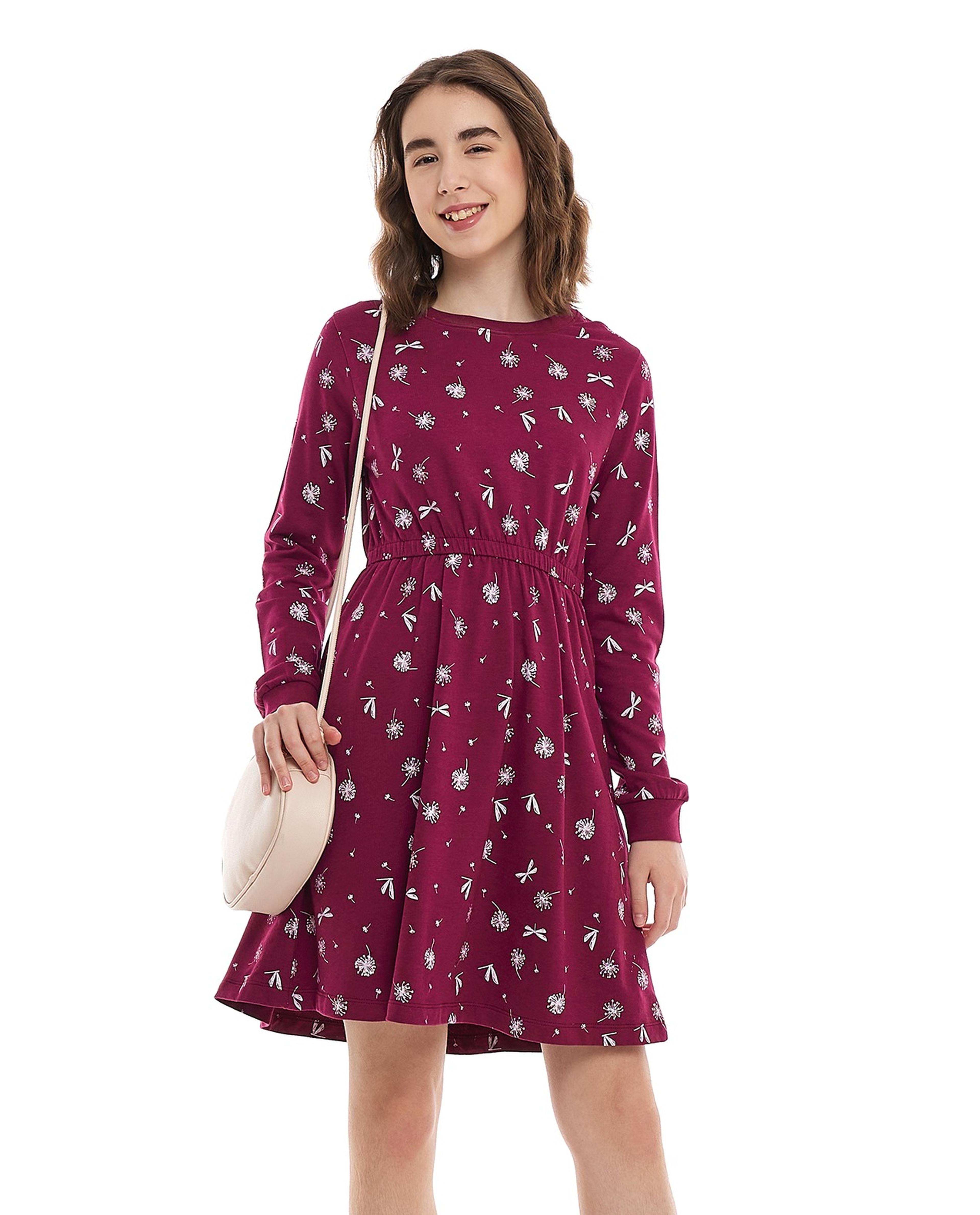 فستان فلير بياقة مستديرة وطبعة