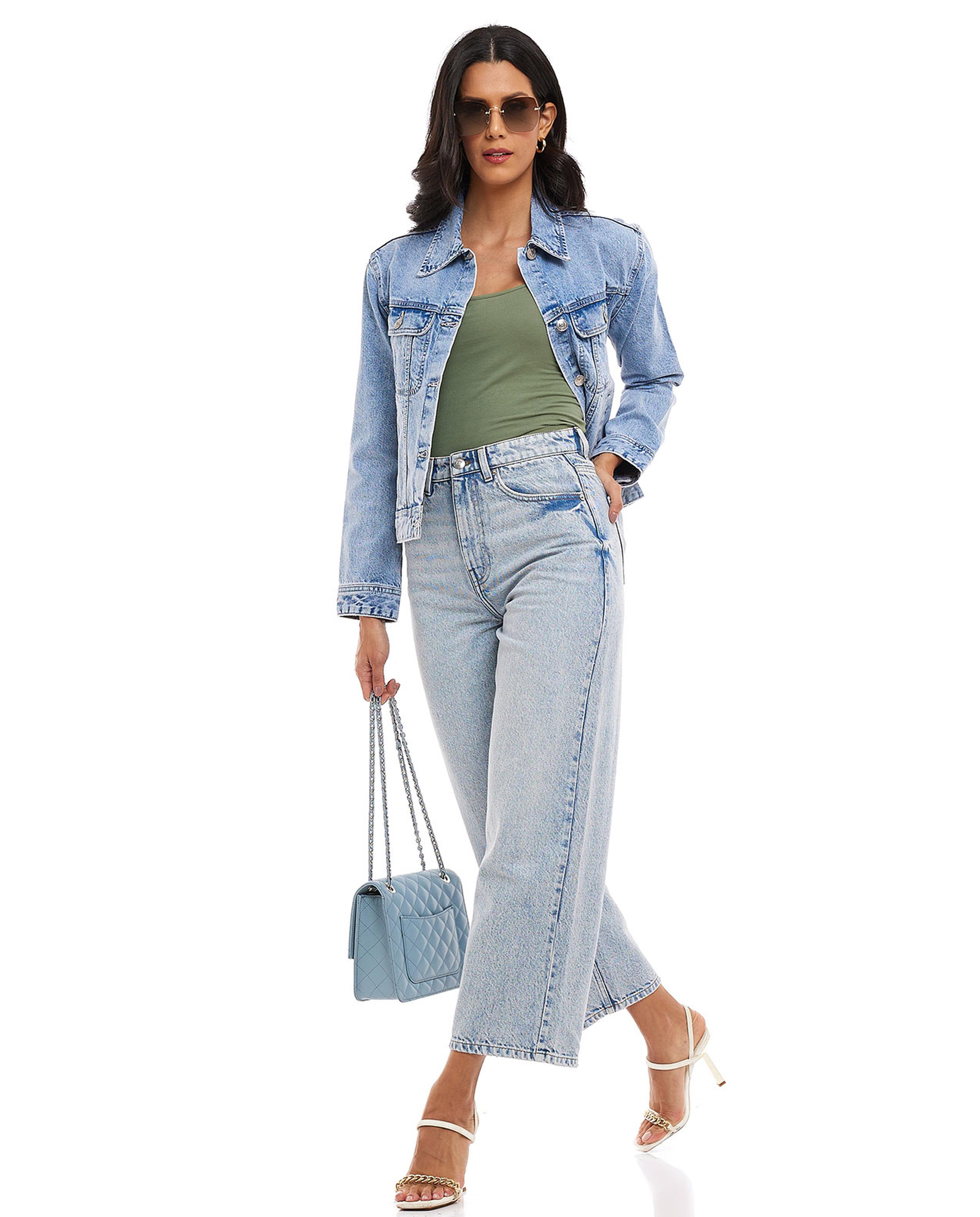 جينز مغسول بساق واسعة