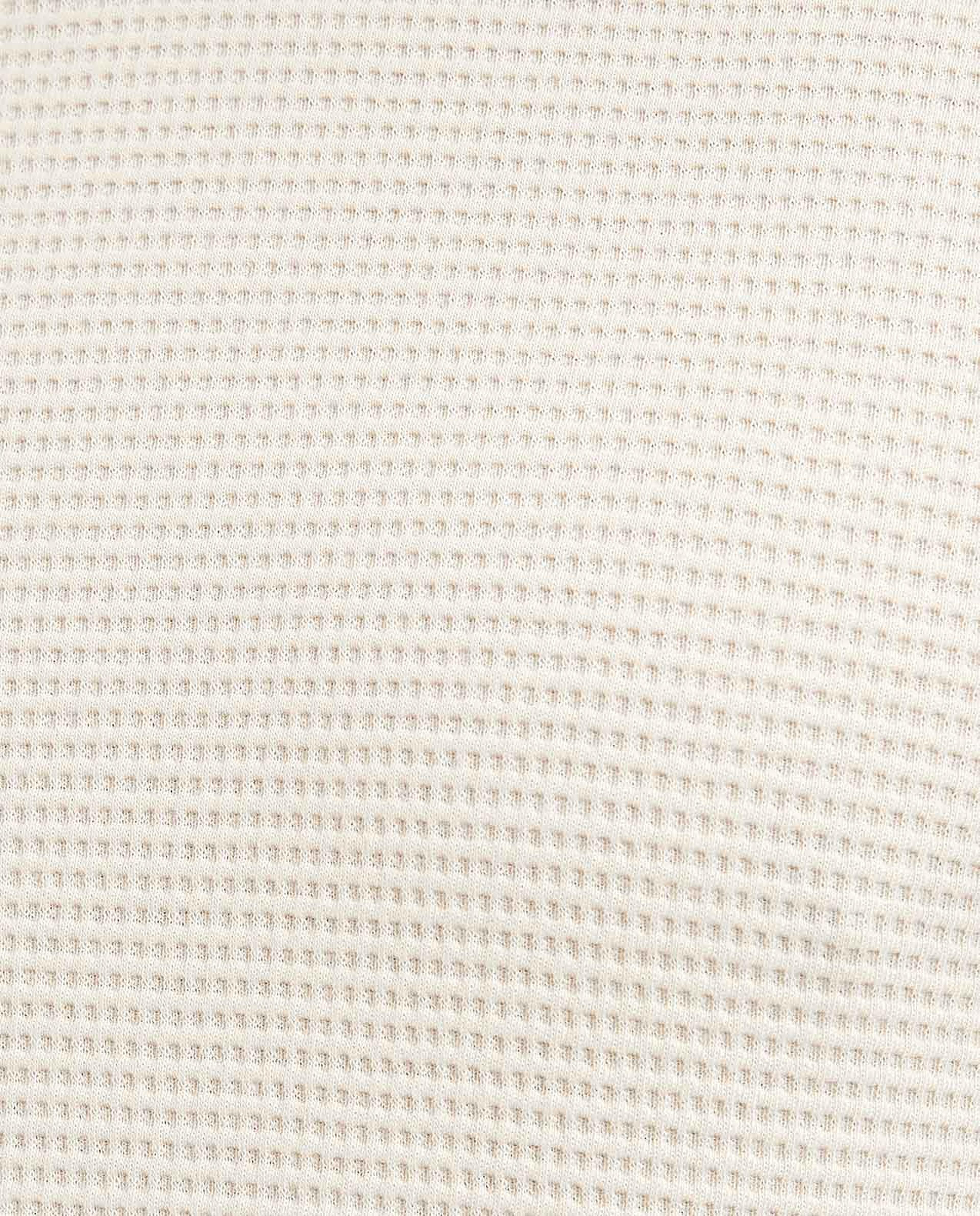 هودي بأكمام طويلة