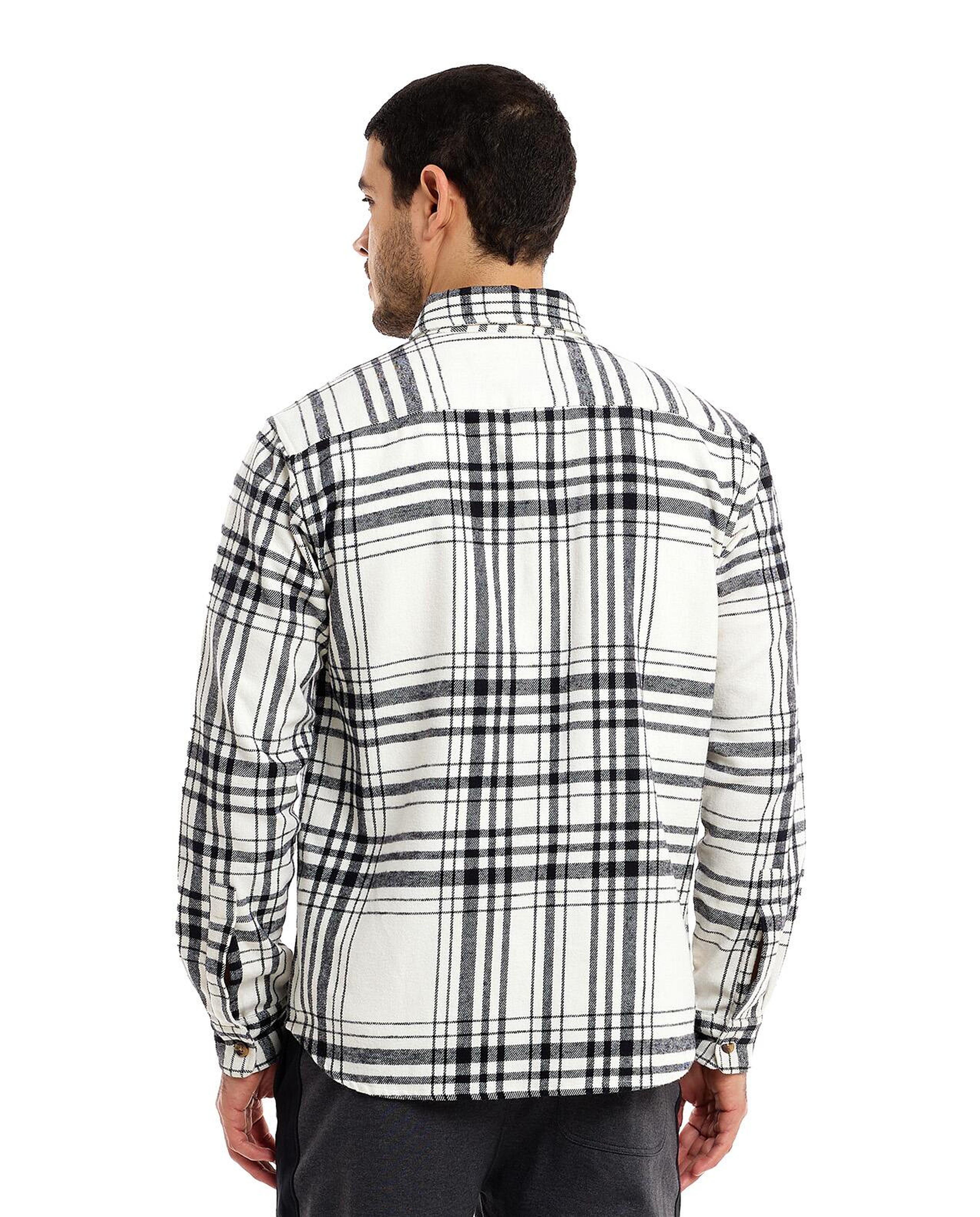 Plaid Shirt with Classic Collar and Long Sleeves