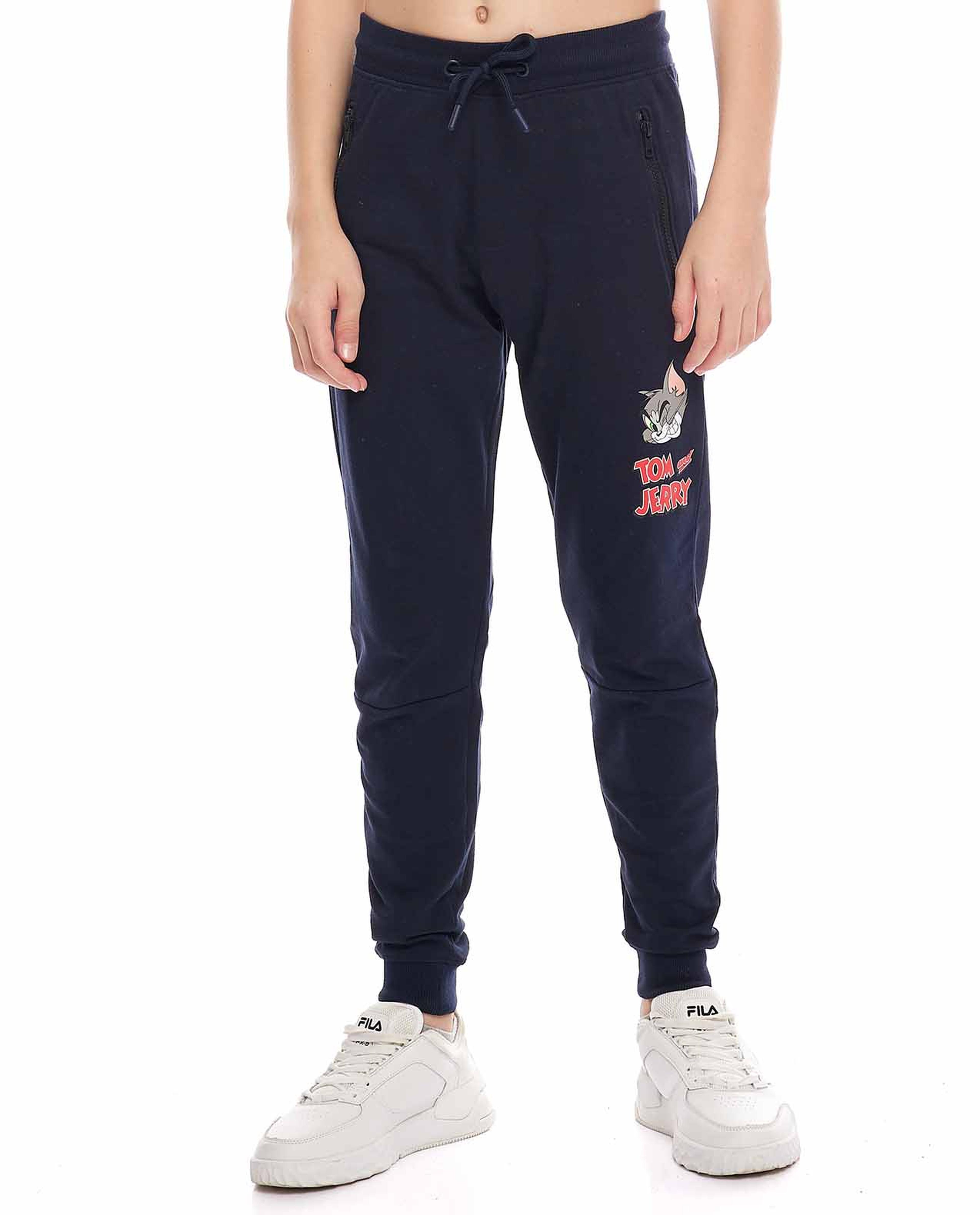 طقم بطبعة توم وجيري