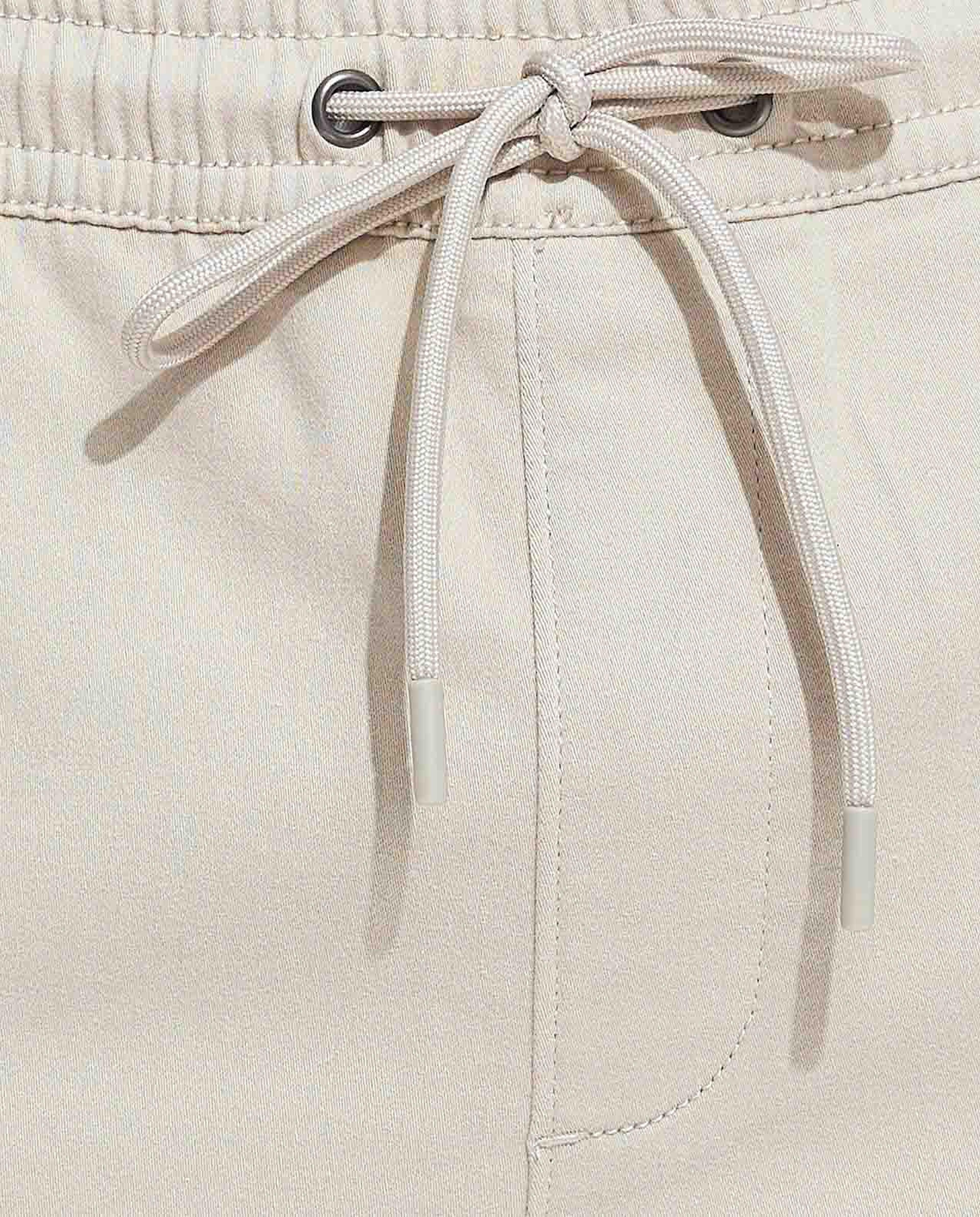 بنطال سادة برباط خصر