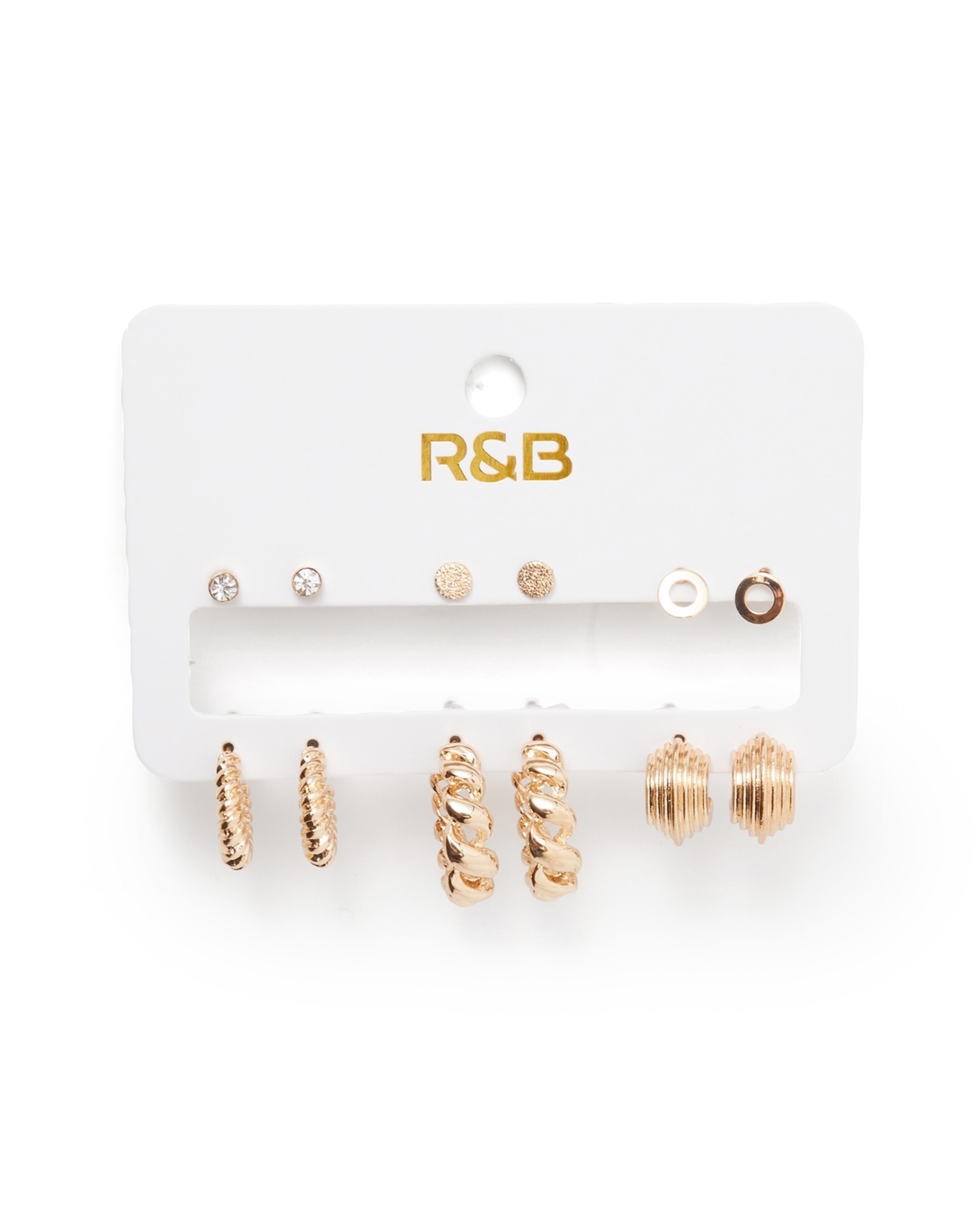 أقراط أذن متعددة 