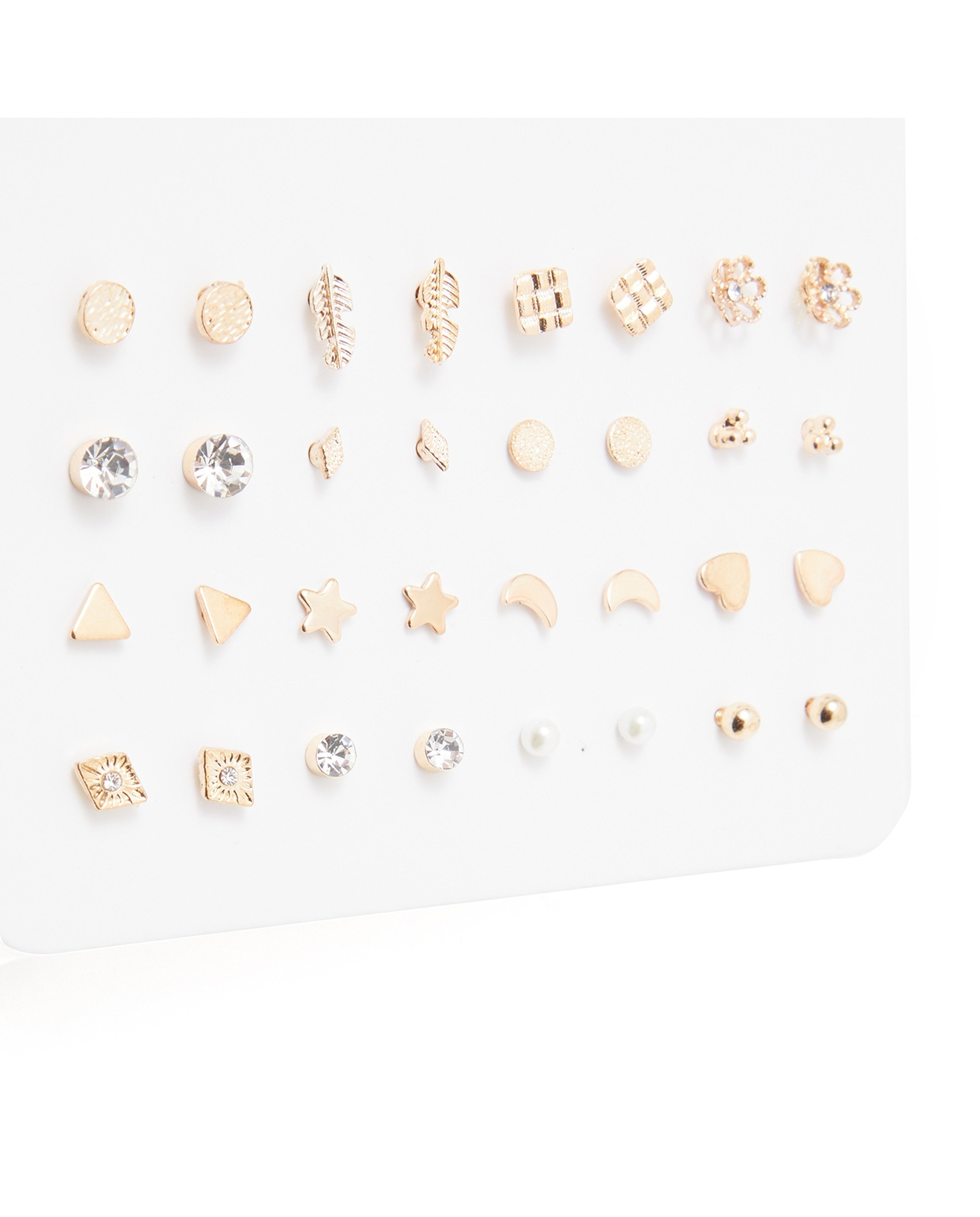 أقراط أذن متعددة 