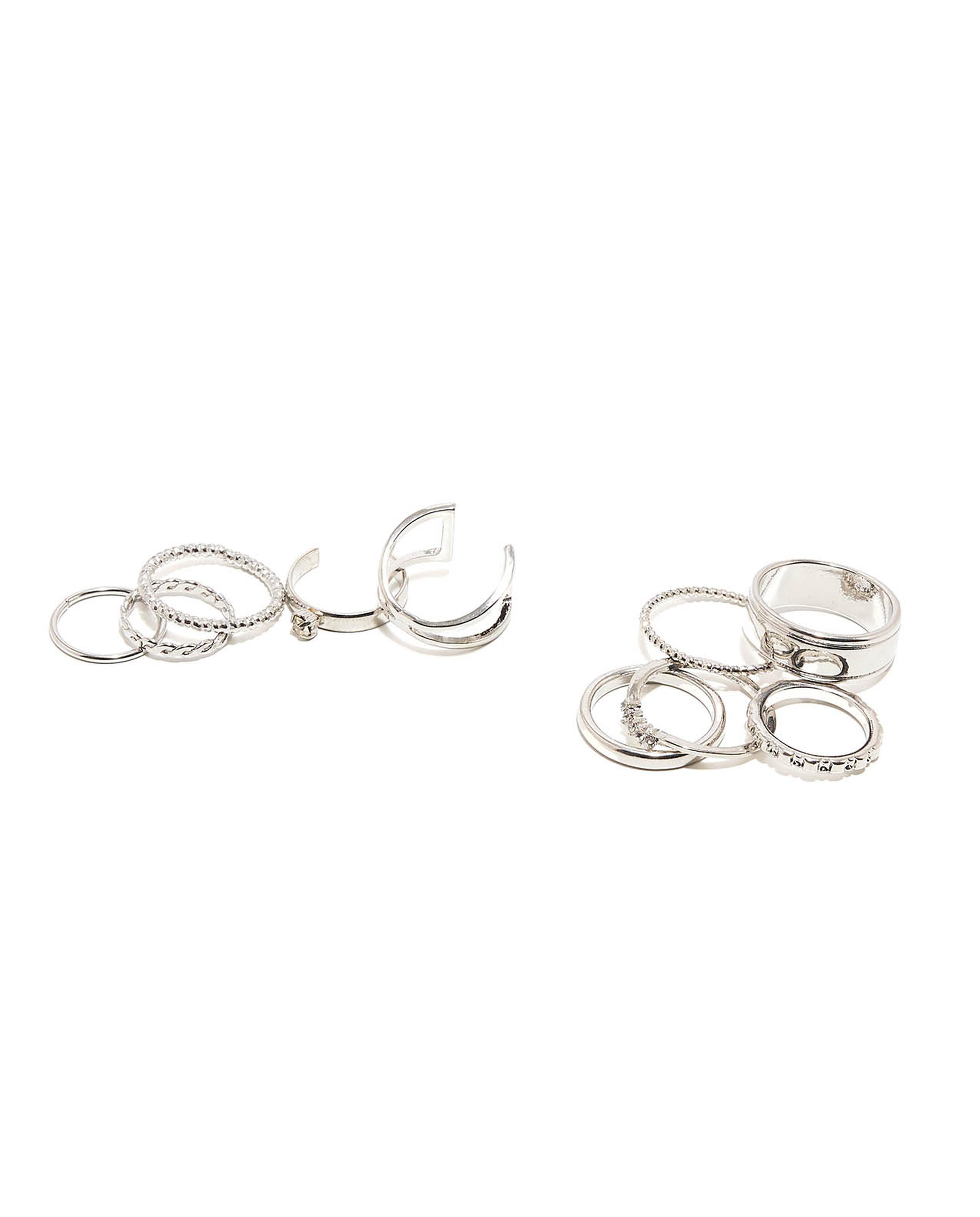 أقراط متعددة 