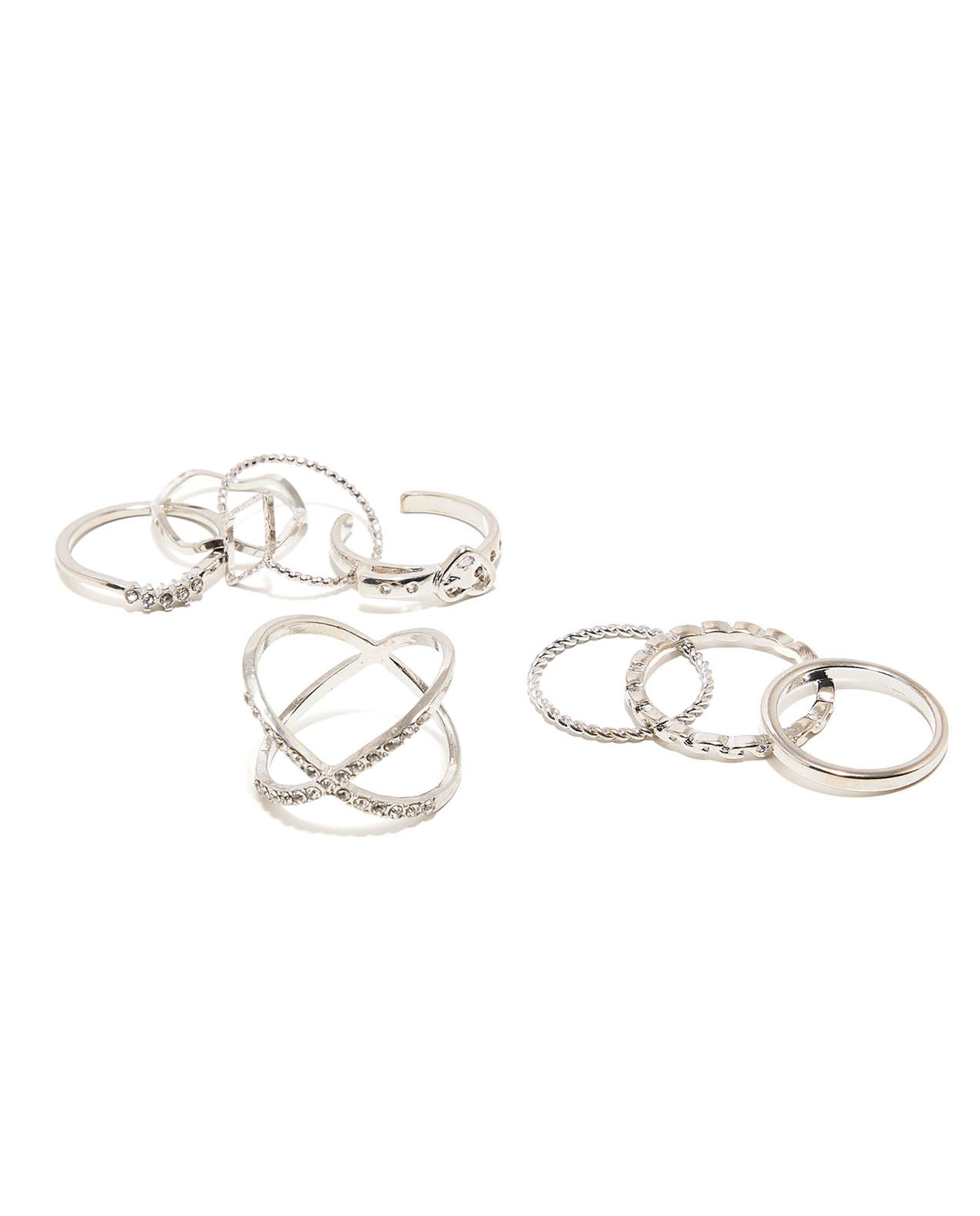 أقراط متعددة 