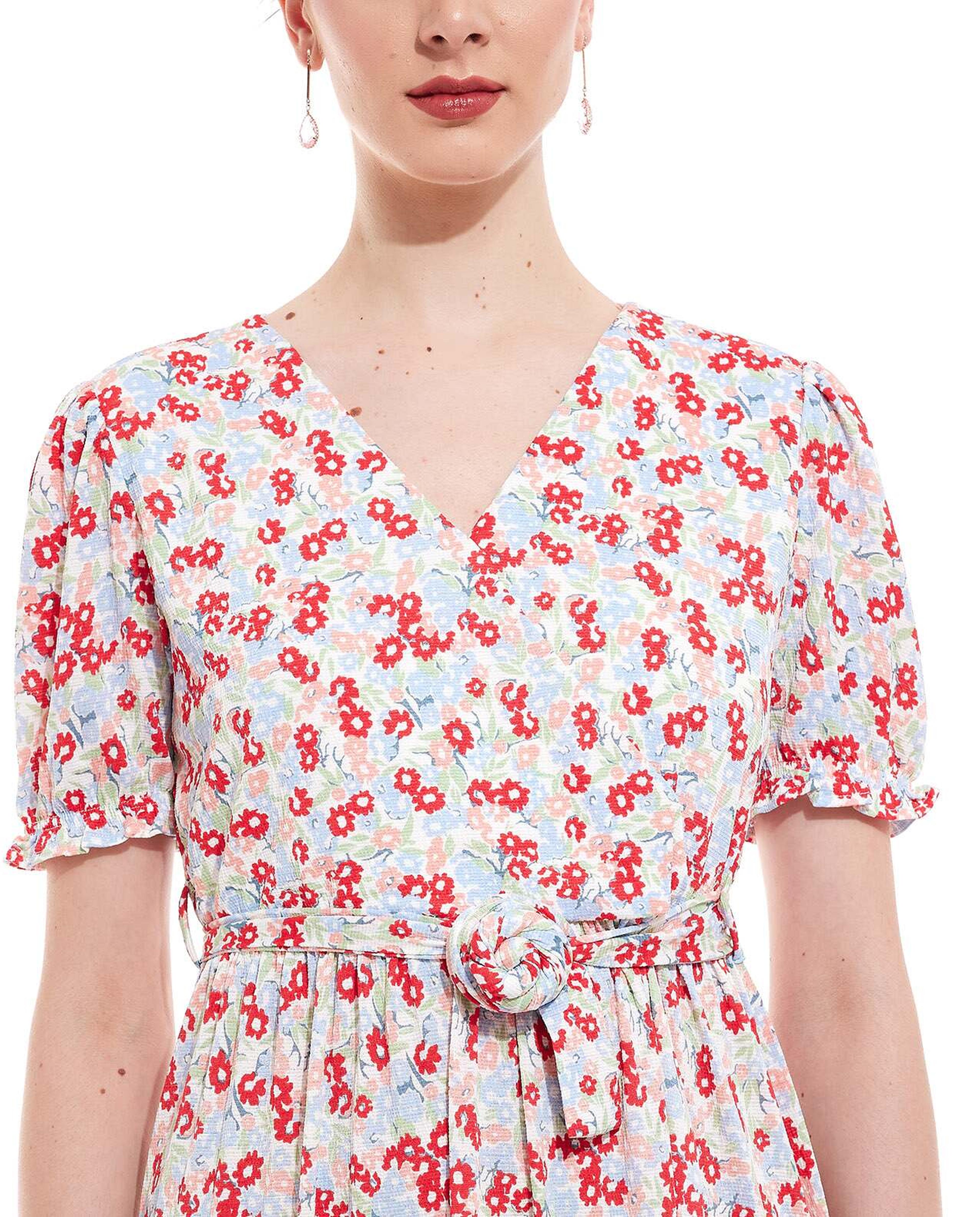 فستان ميدي بطبعة بياقة V بأكمام قصيرة 