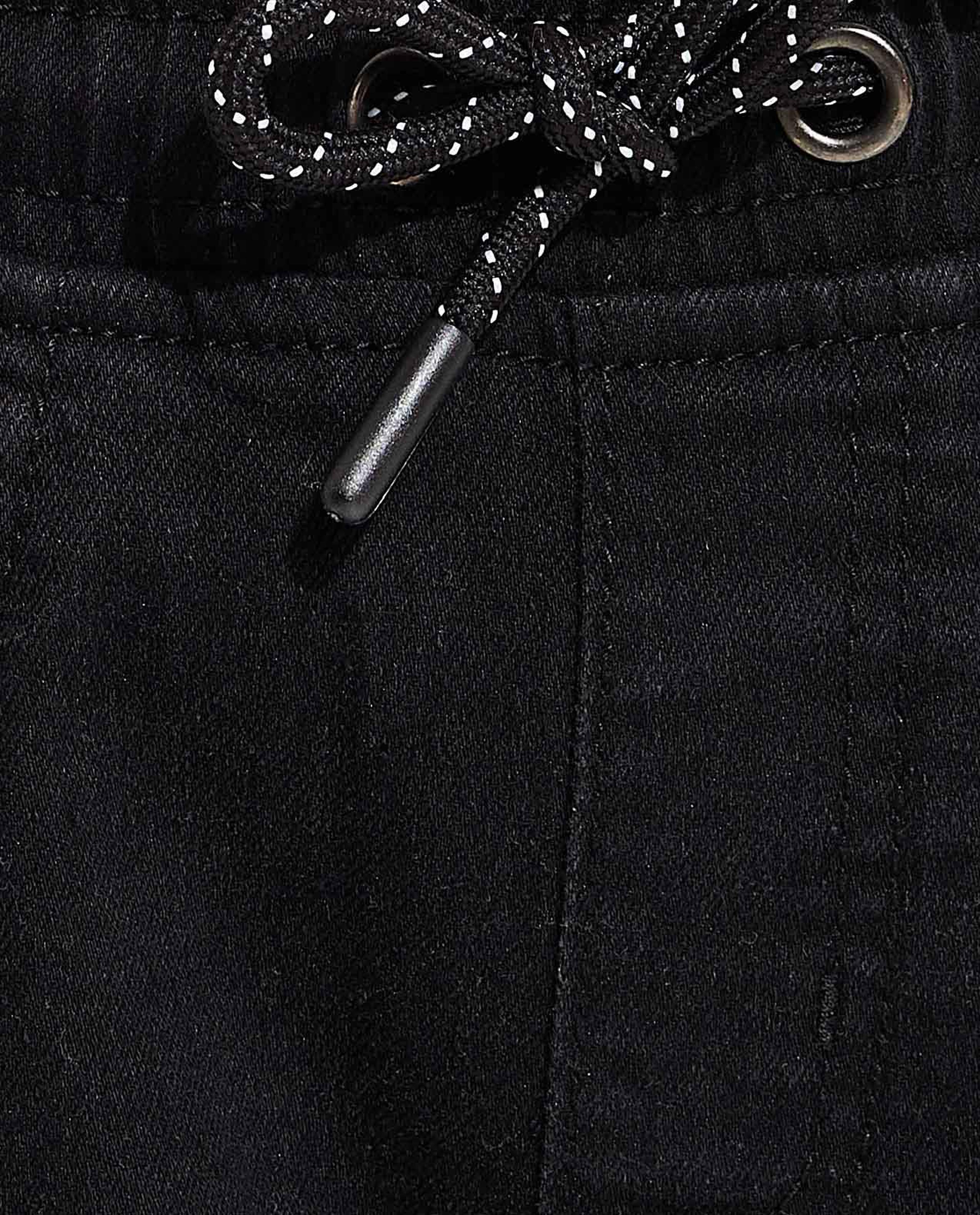 بنطال جينز جوغر سادة برباط خصر