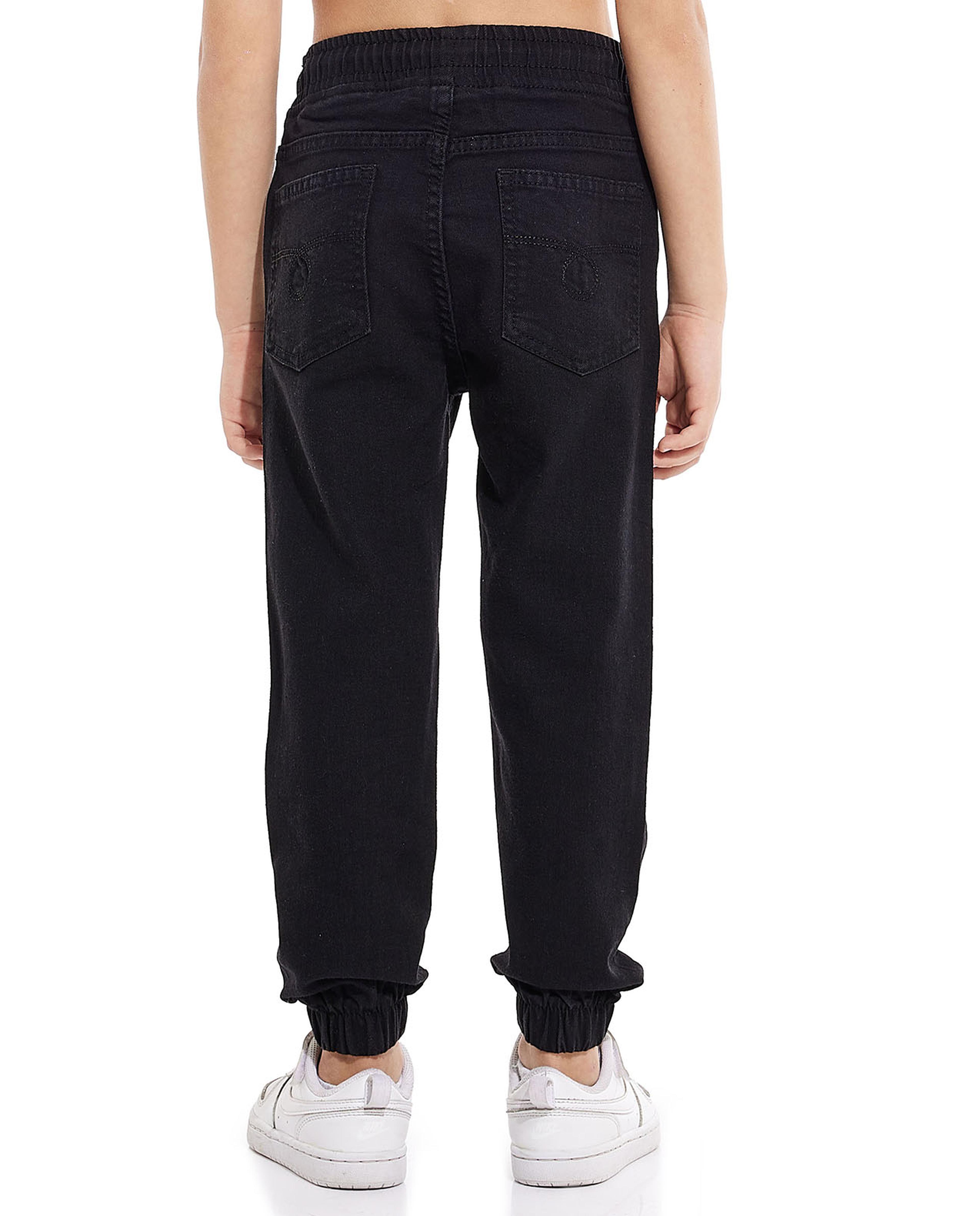 بنطال جينز جوغر سادة برباط خصر