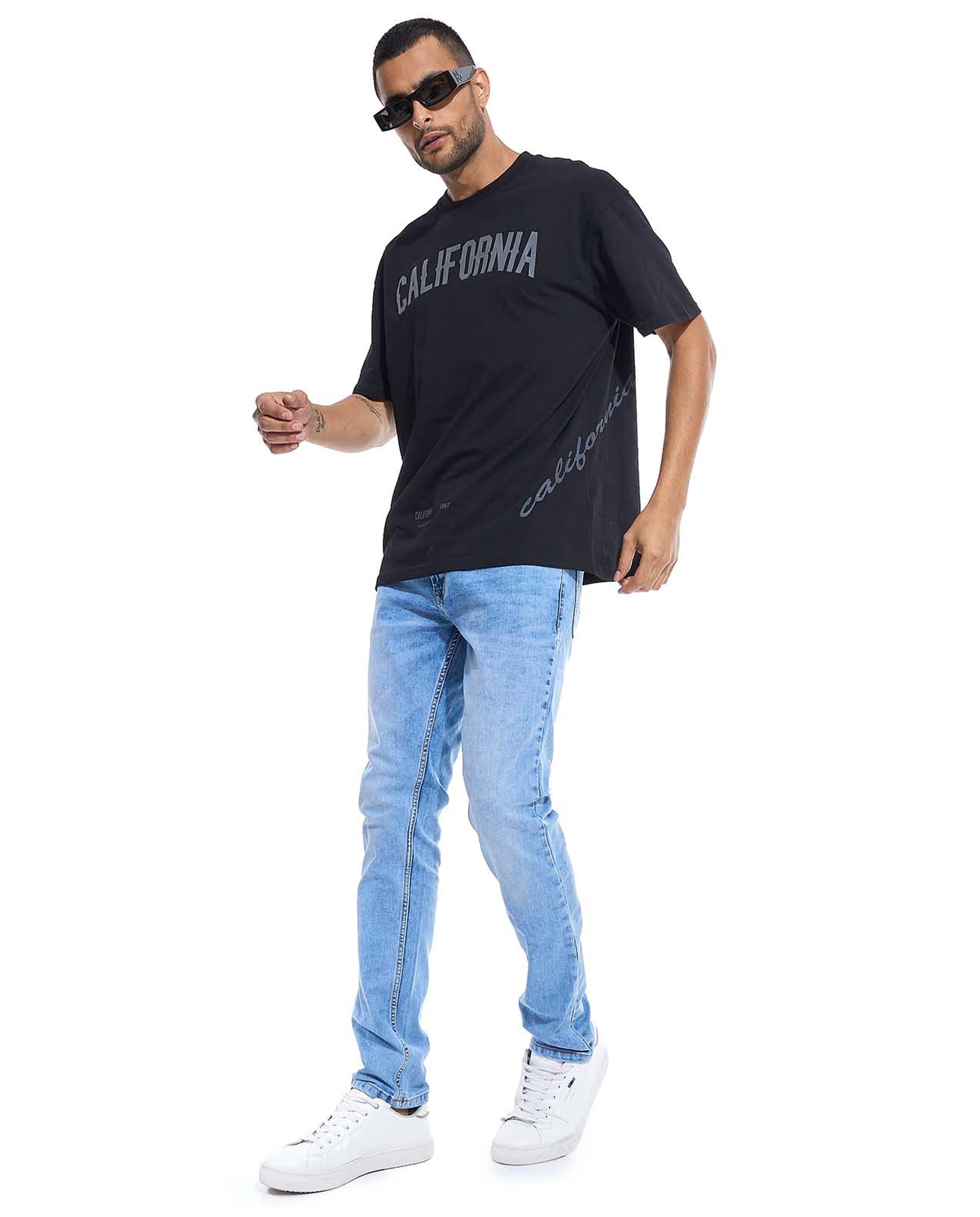 بنطال جينز مع أزرار