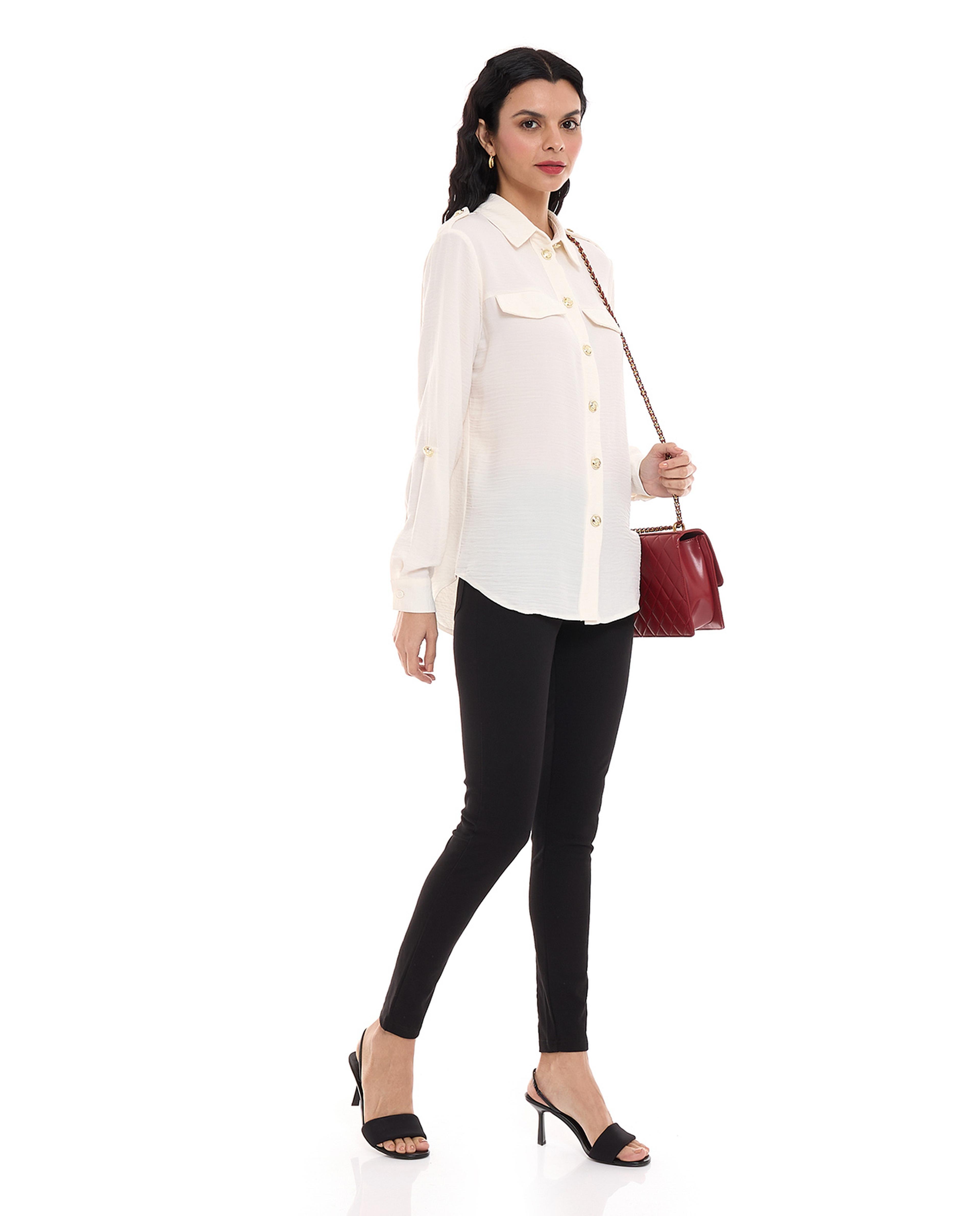 بنطال ضيق بقصة ضيقة 