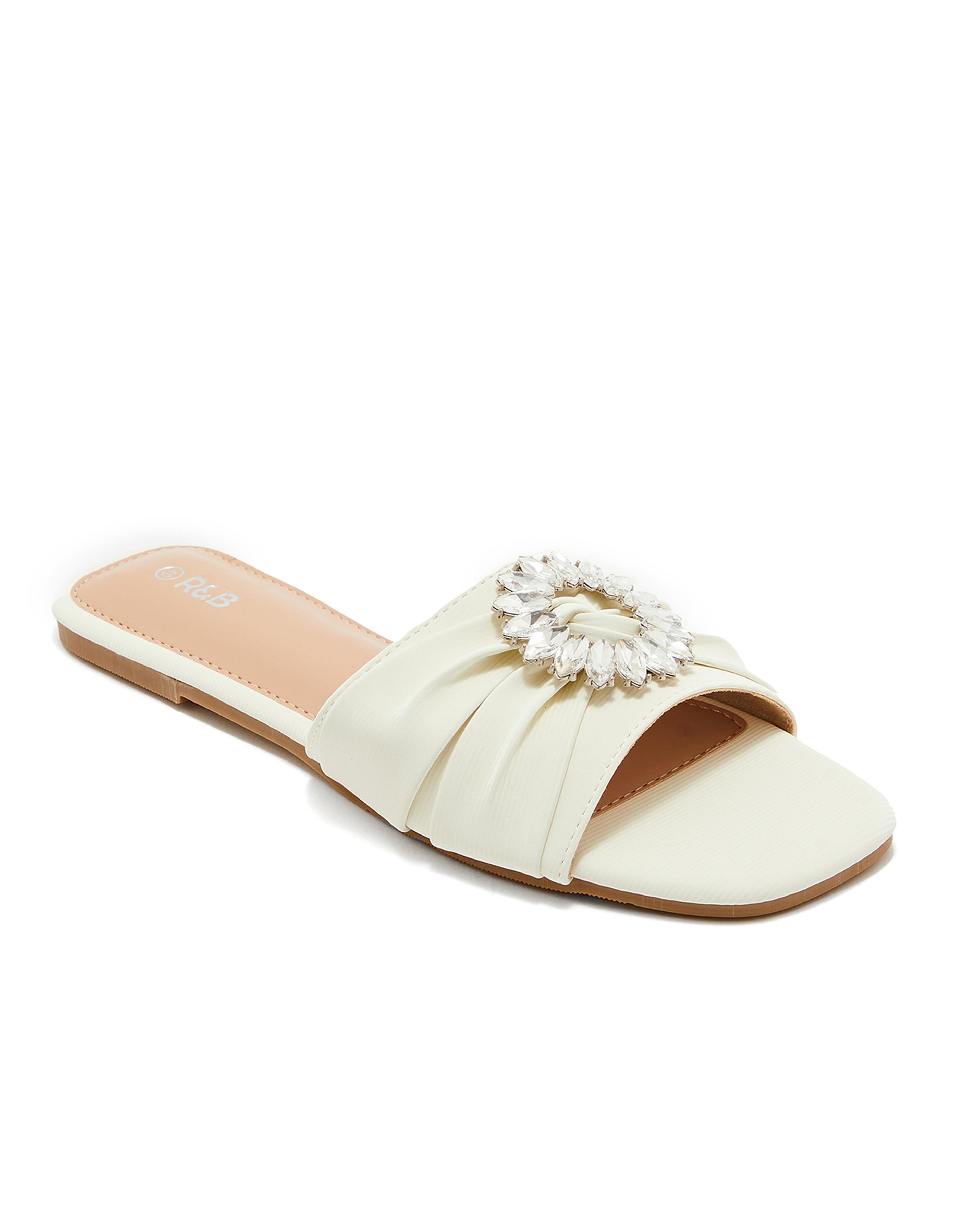 Accessory Detail Flat Sandals
