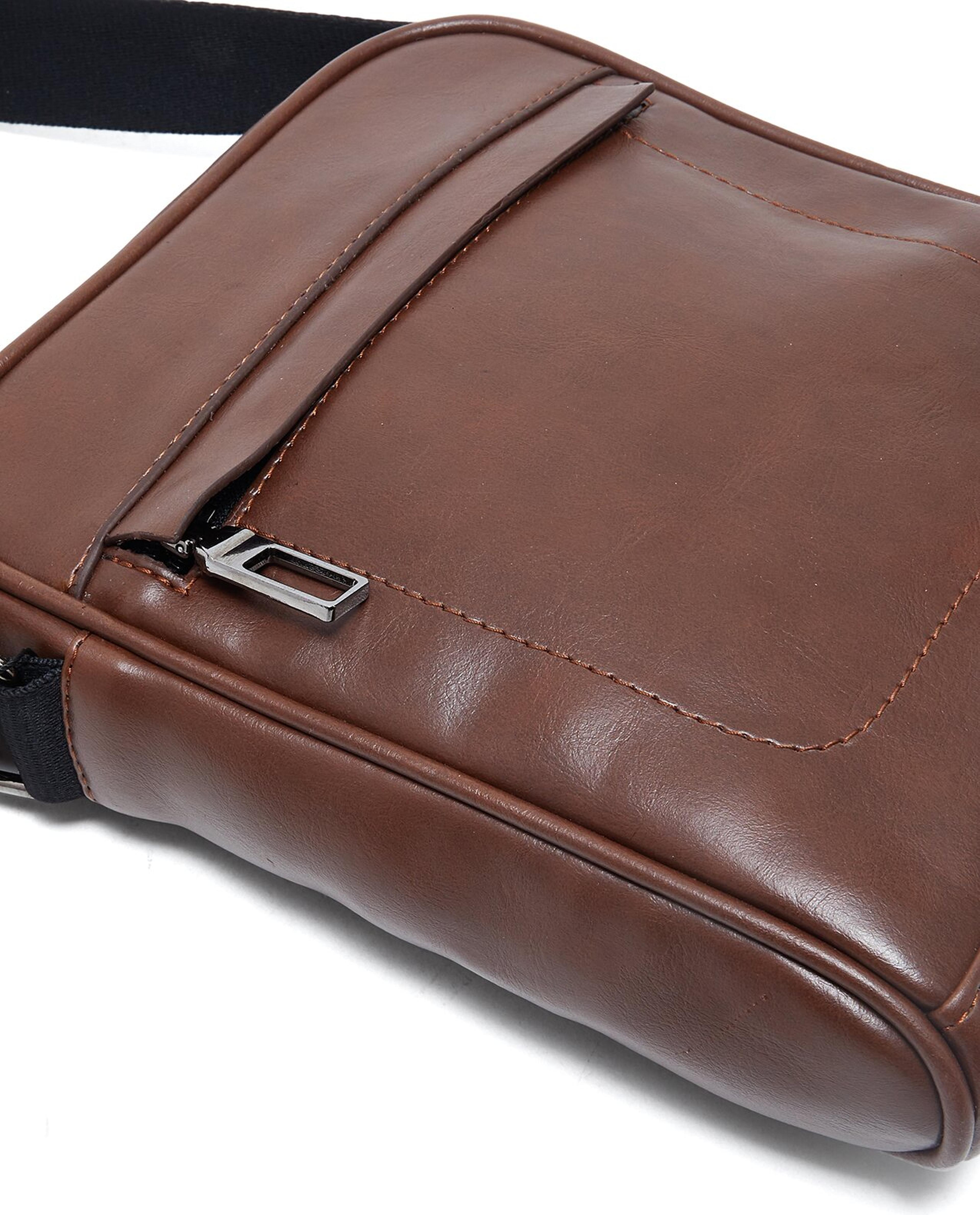 شنطة ريبورتر بنقشة بارزة 