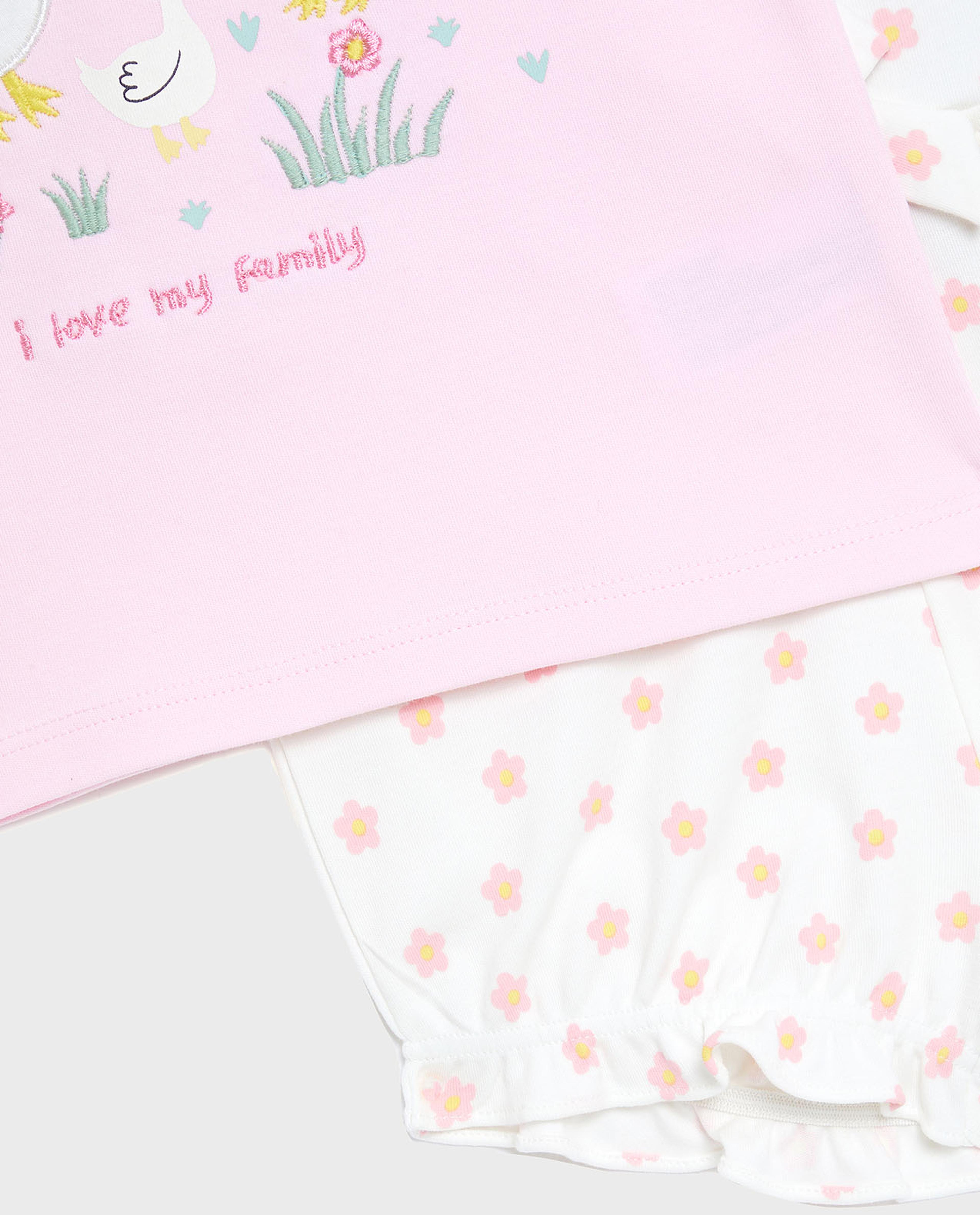 طقم ملابس شورت وتوب بطبعة 