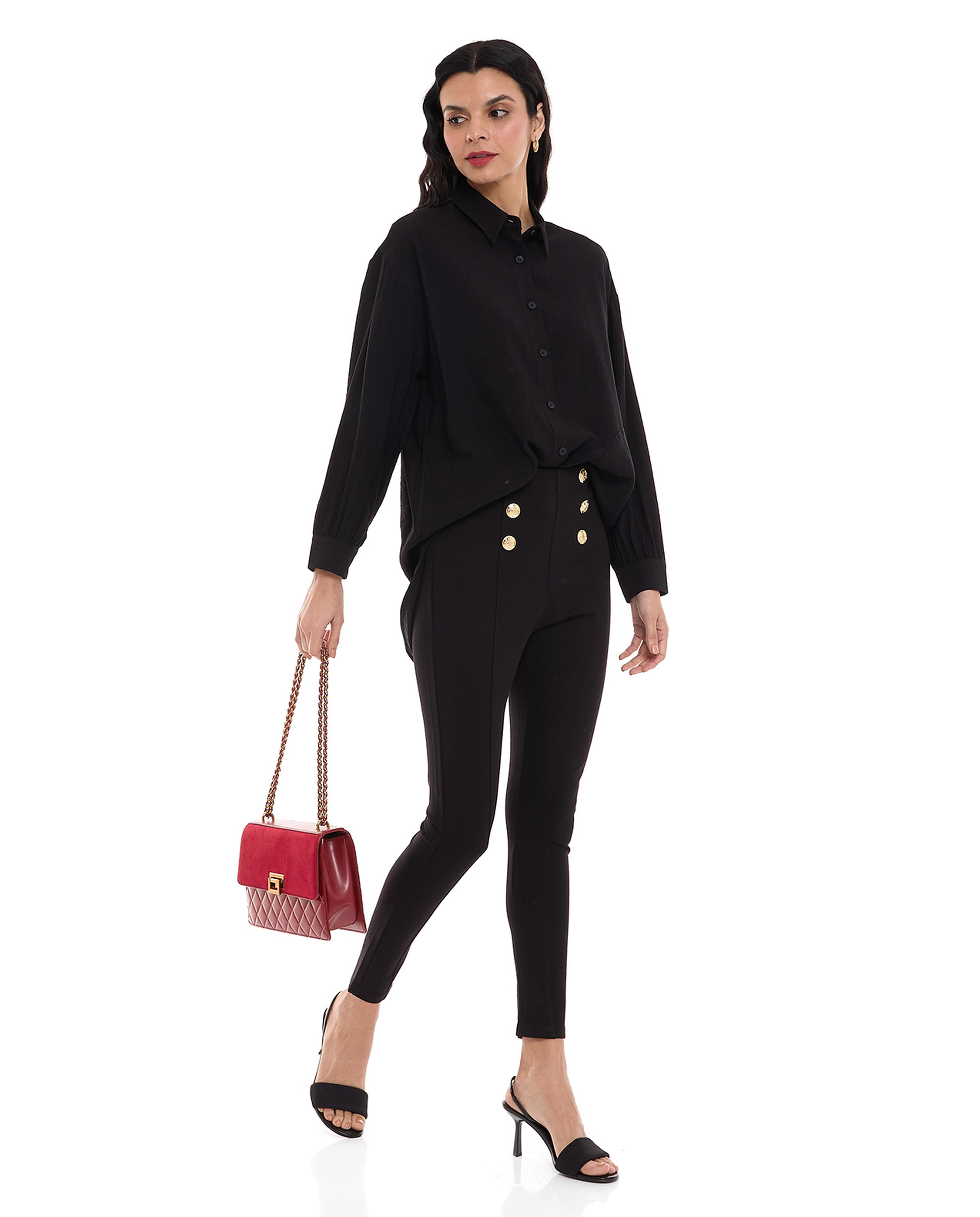 تونيك بياقة كلاسيكية وبأكمام طويلة