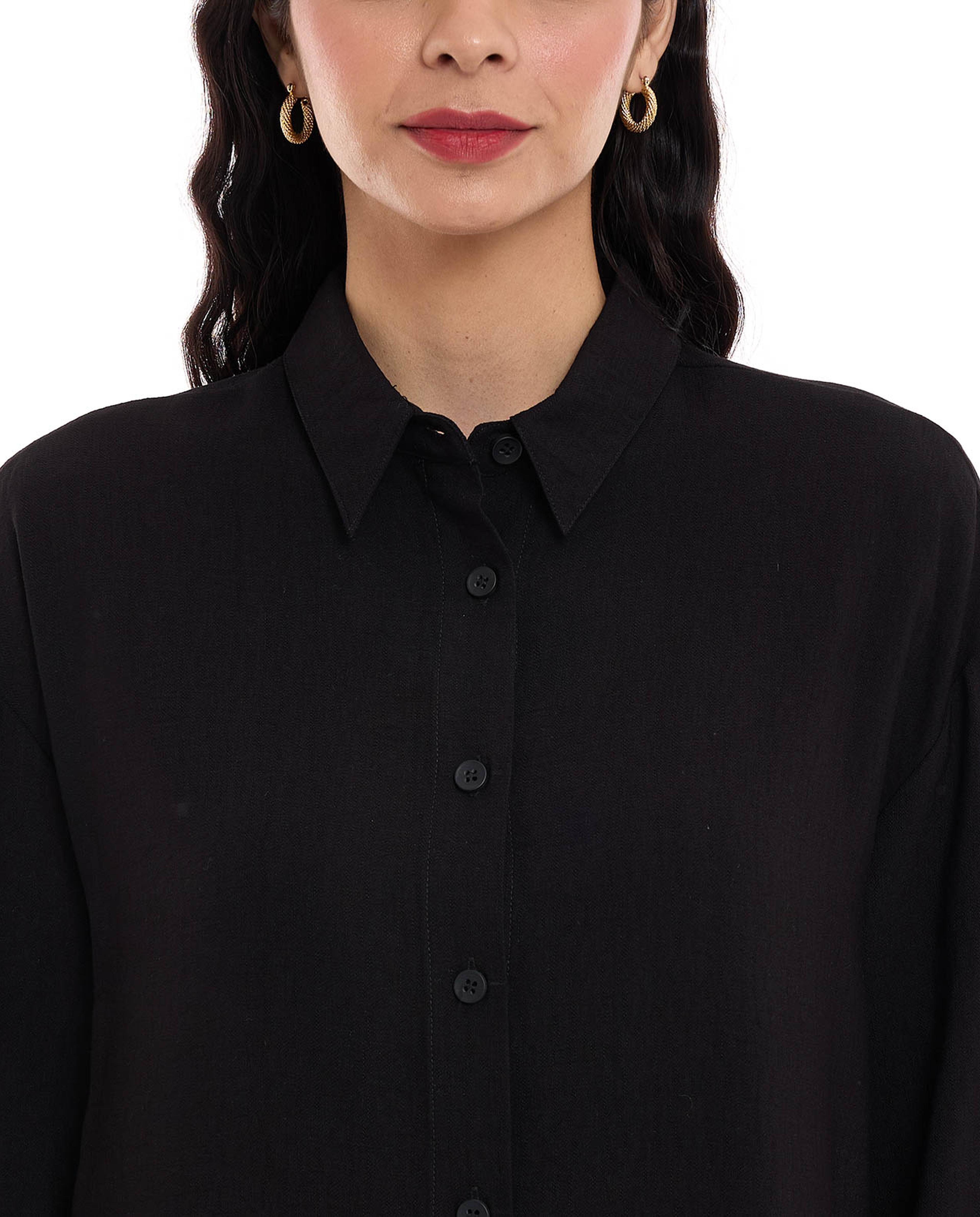 تونيك بياقة كلاسيكية وبأكمام طويلة