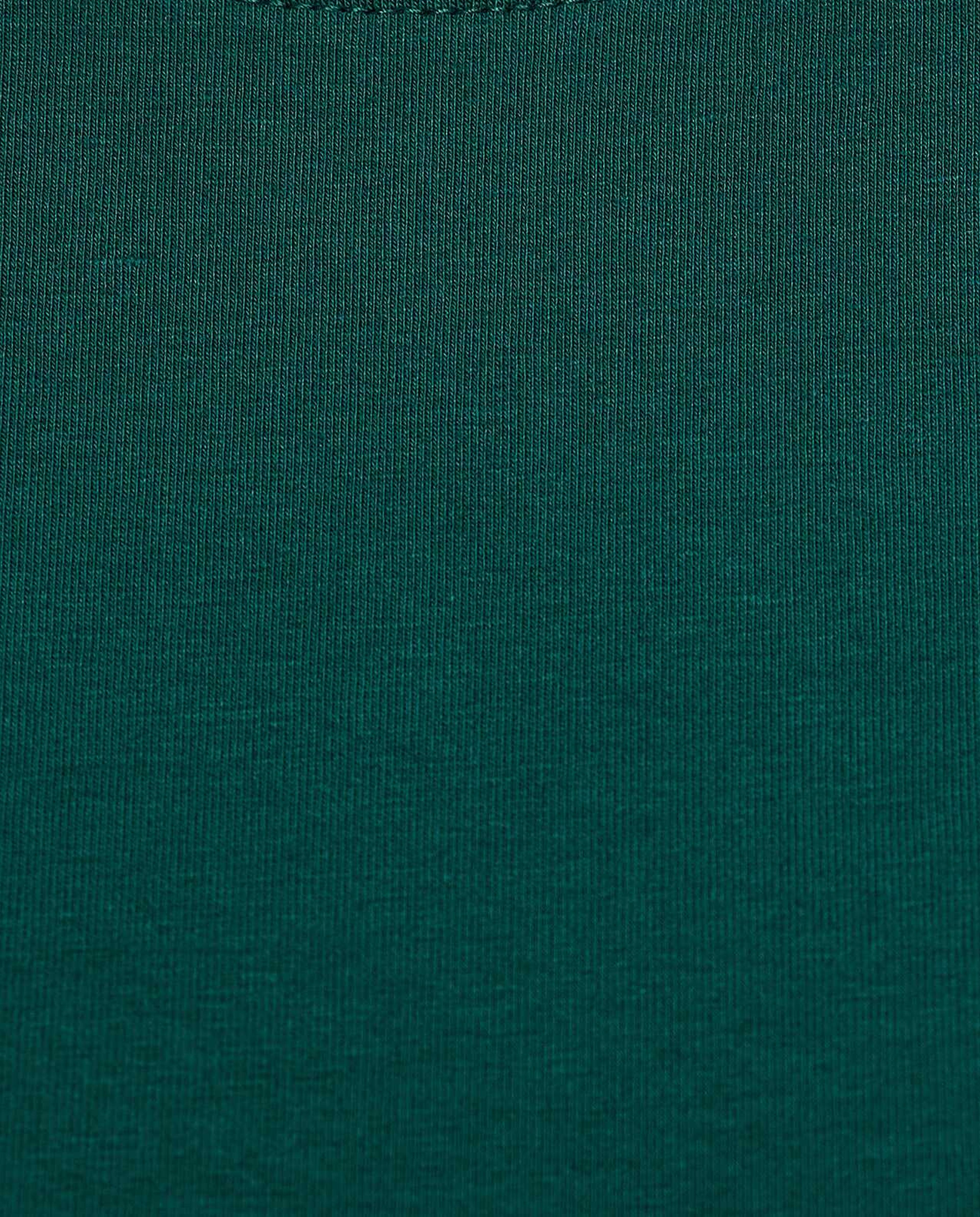 تيشيرت بياقة دائرية وأكمام قصيرة