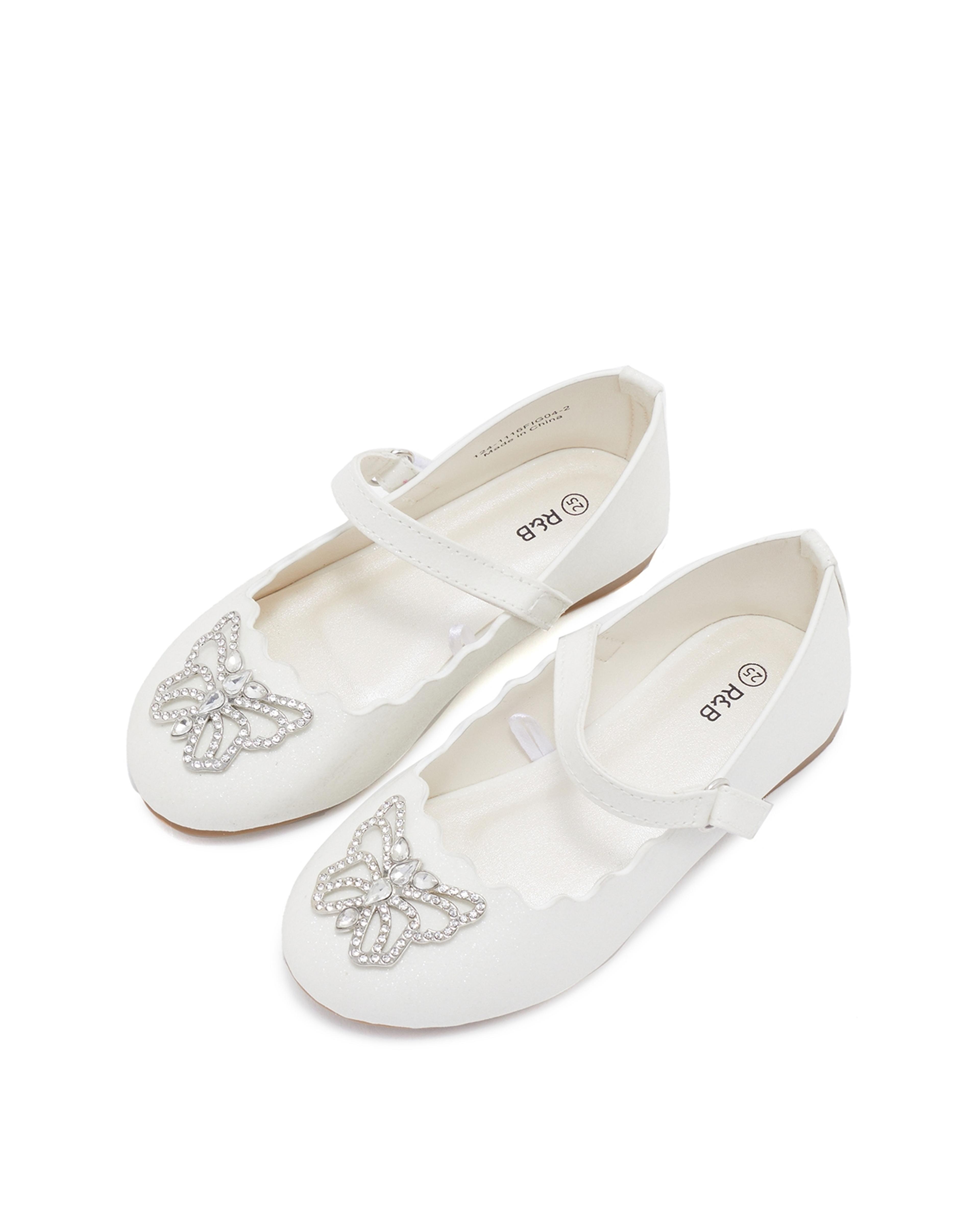 حذاء ماري جاين