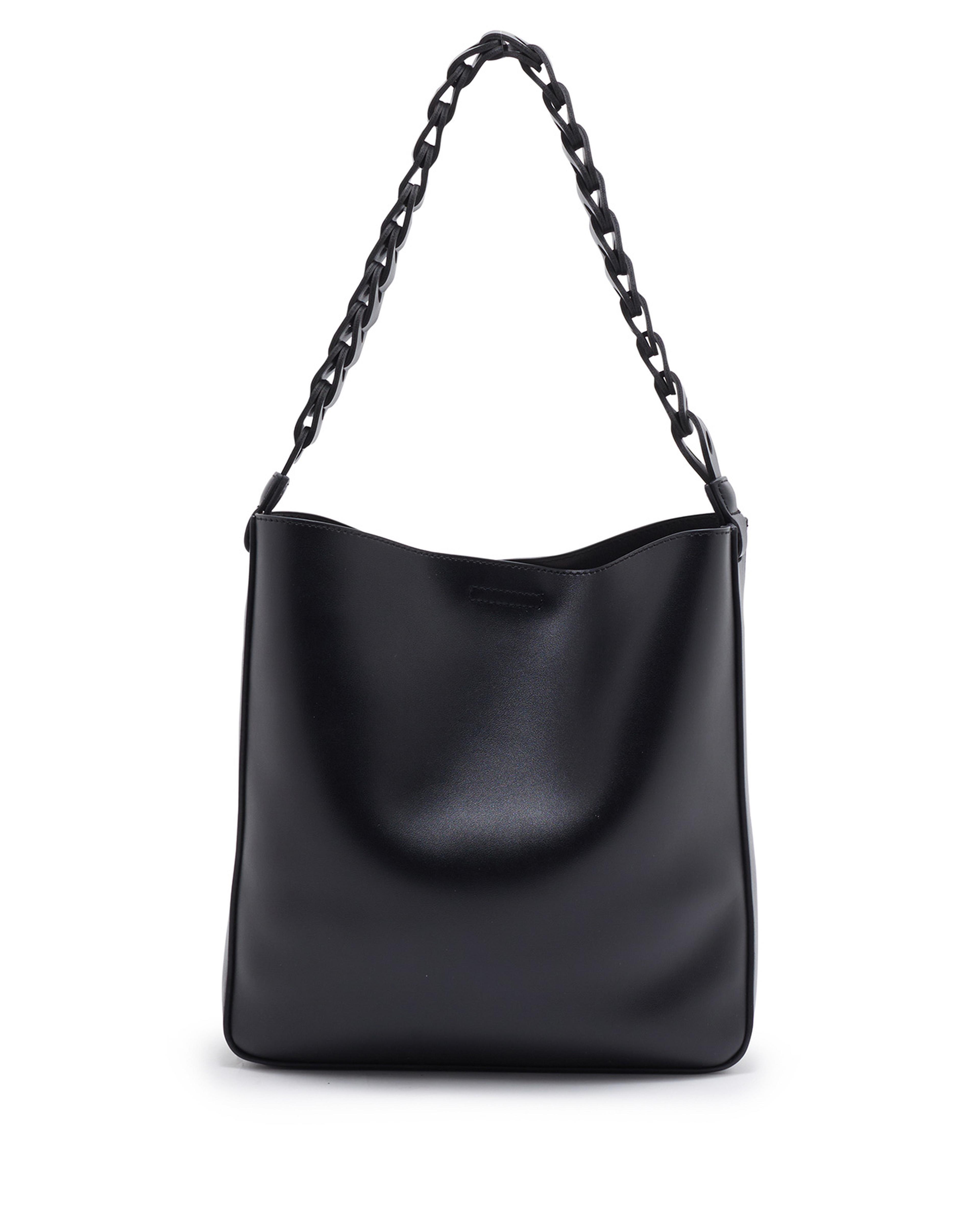 حقيبة كتف وباوتش