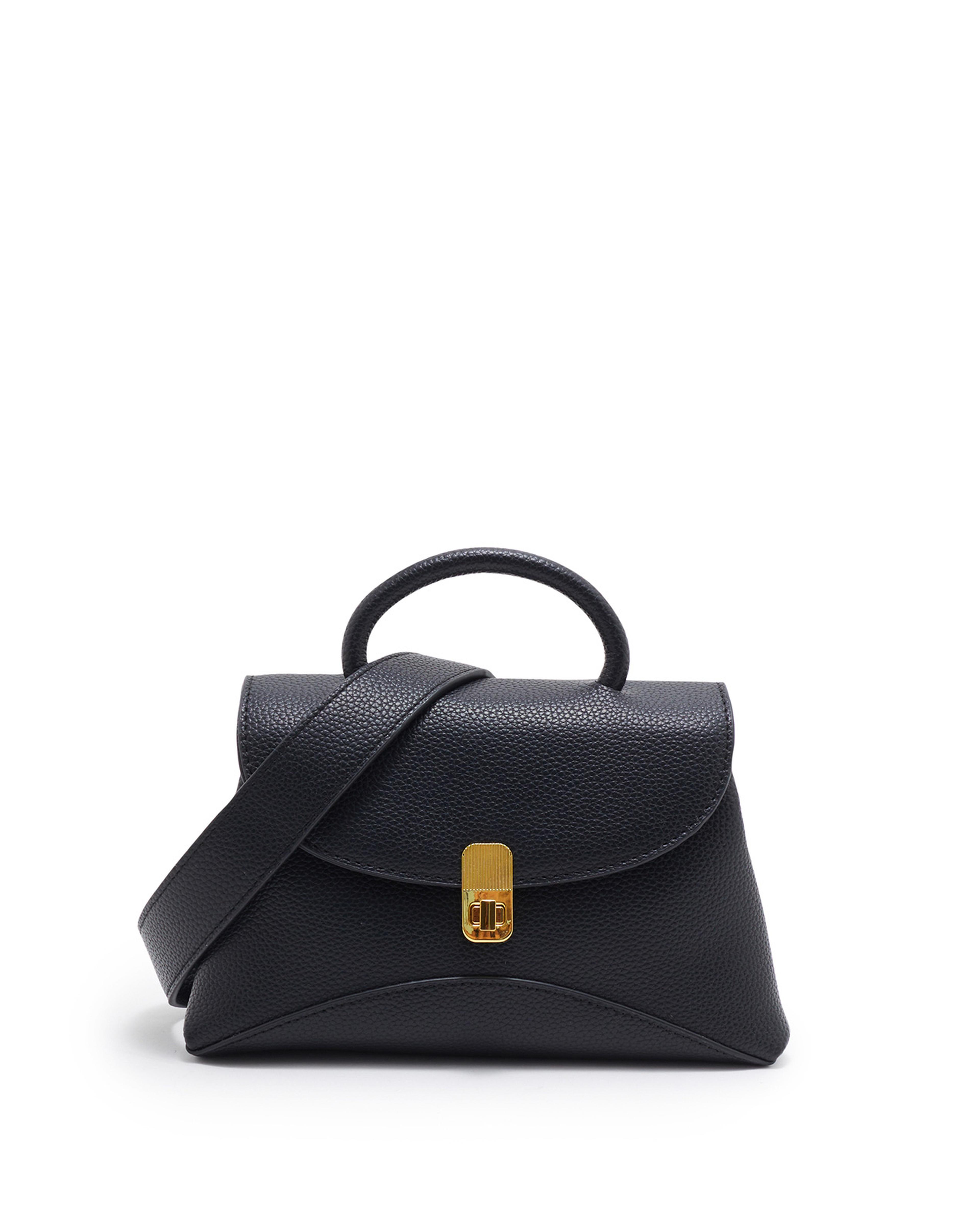 حقيبة بمقبض