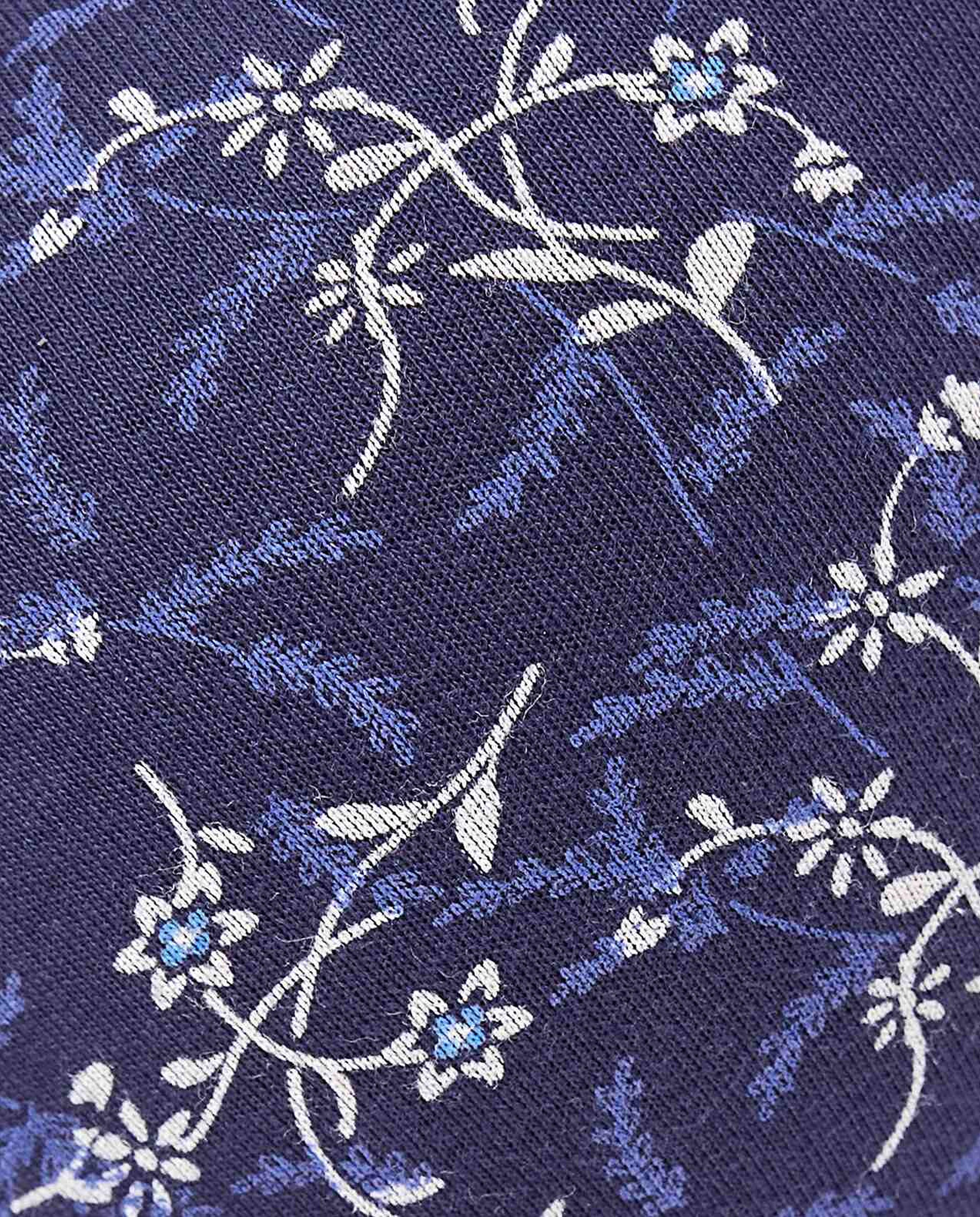 طقم حمالة صدر ببطانة خفيفة