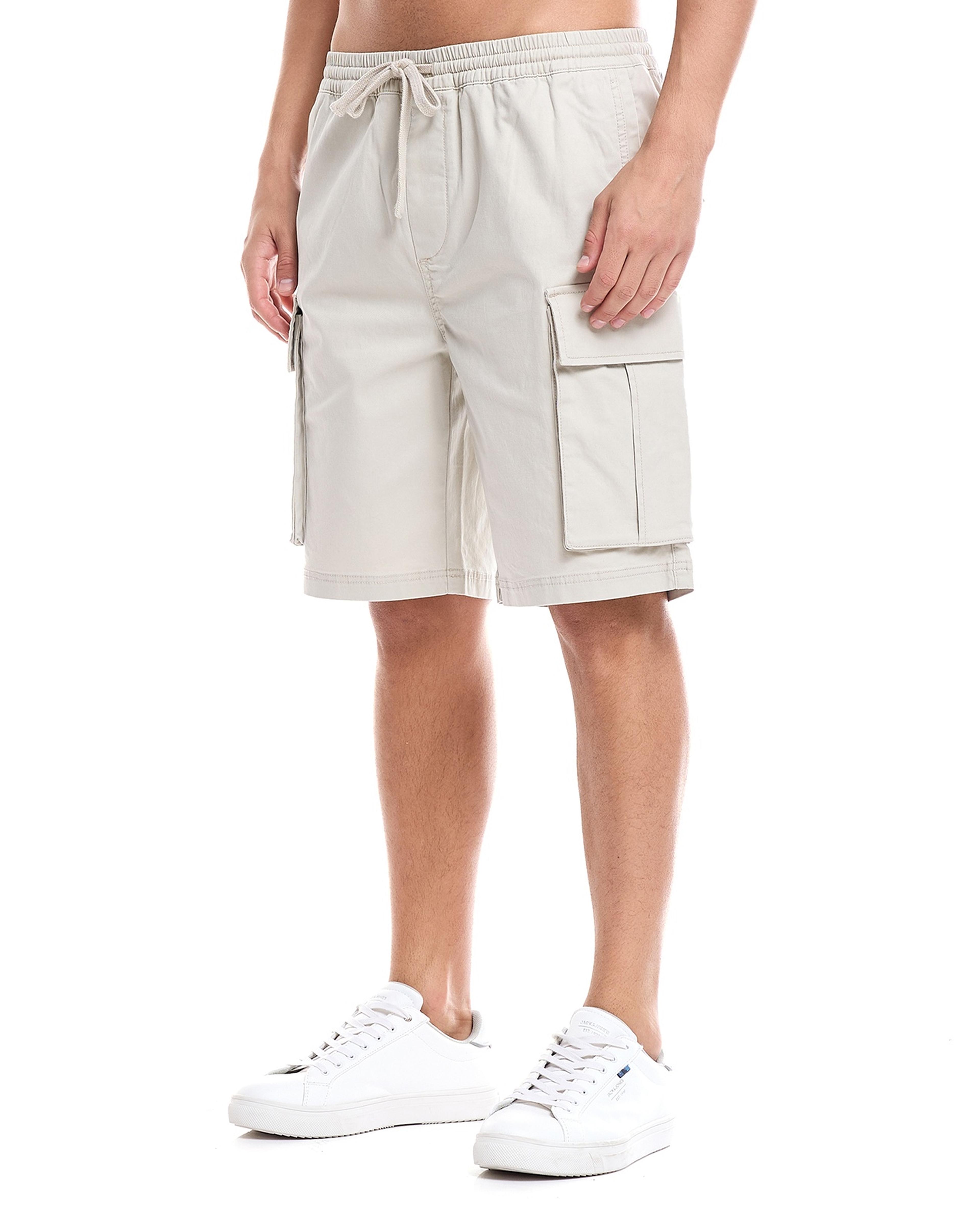 شورت كارغو سادة وخصر مطاطي