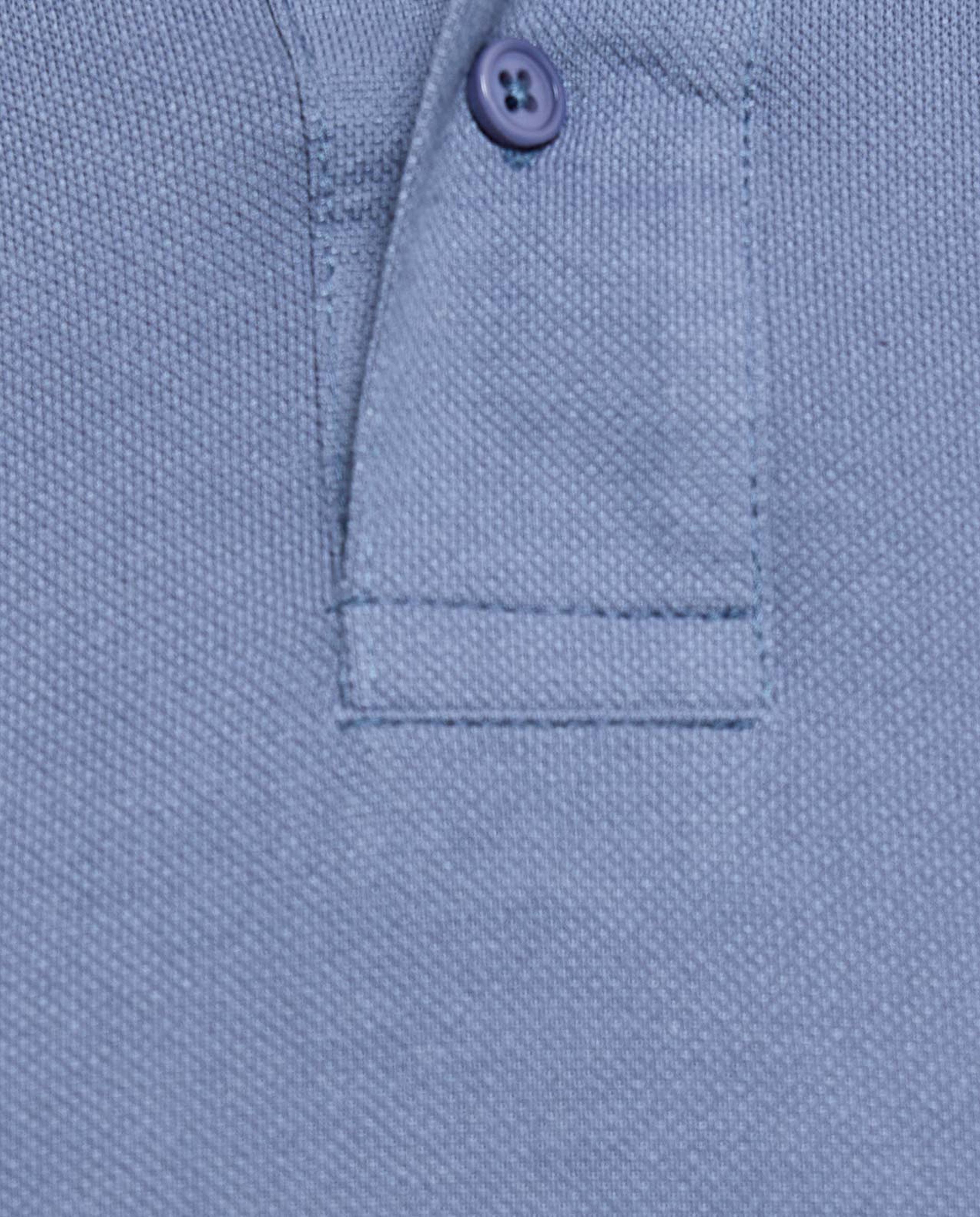 تيشيرت بولو بأكمام قصيرة