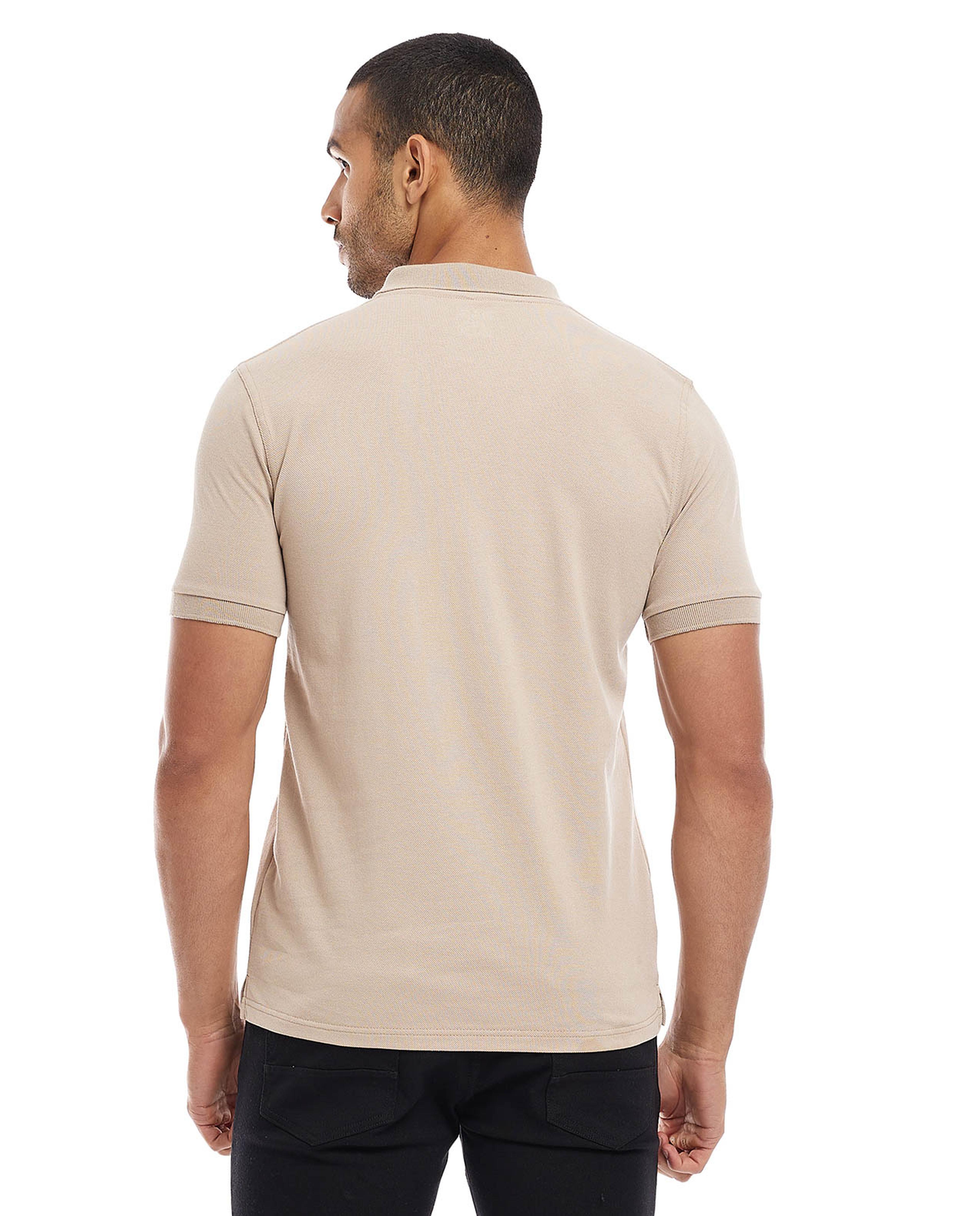 تيشيرت بولو بأكمام قصيرة