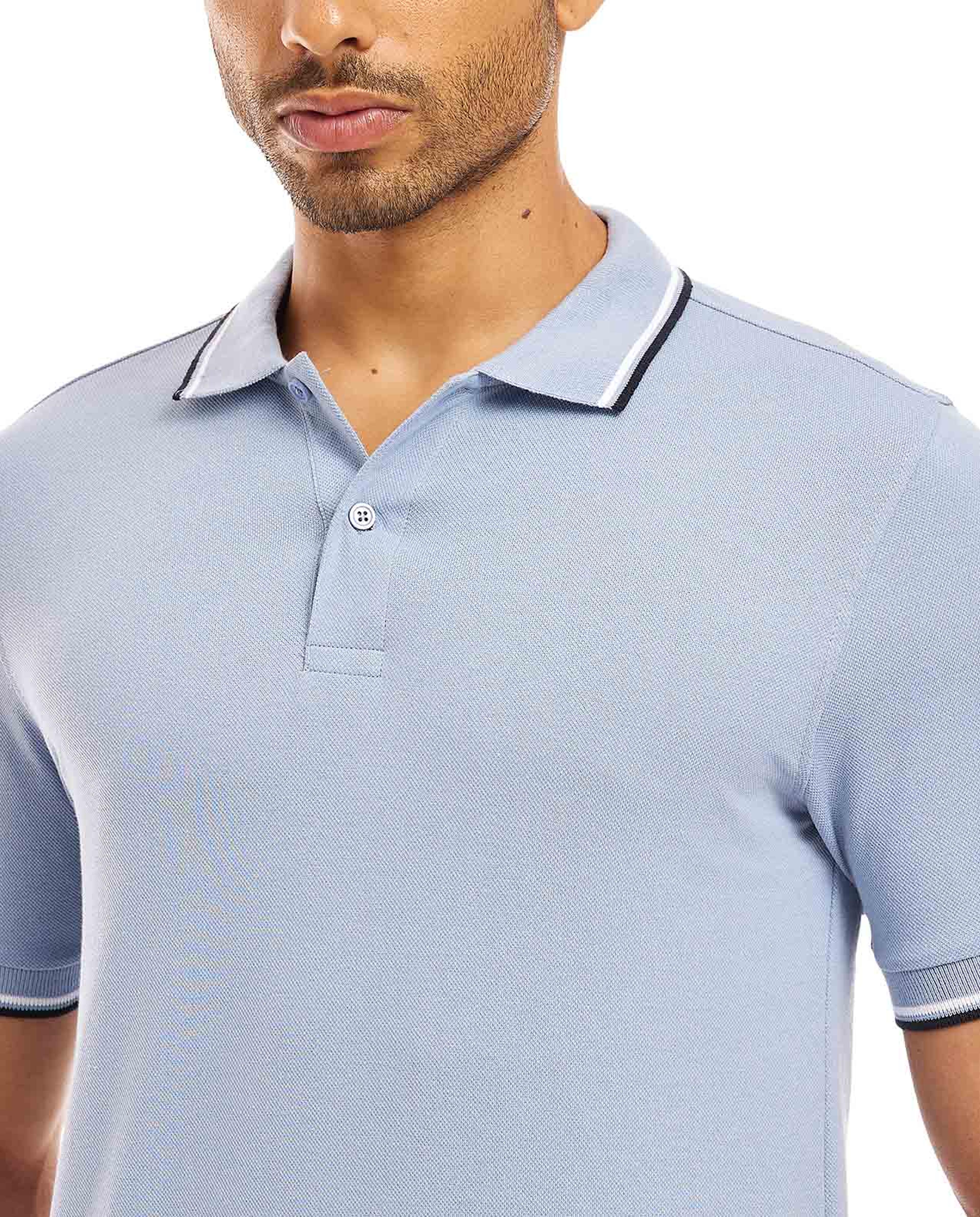 تيشيرت بولو بأكمام قصيرة