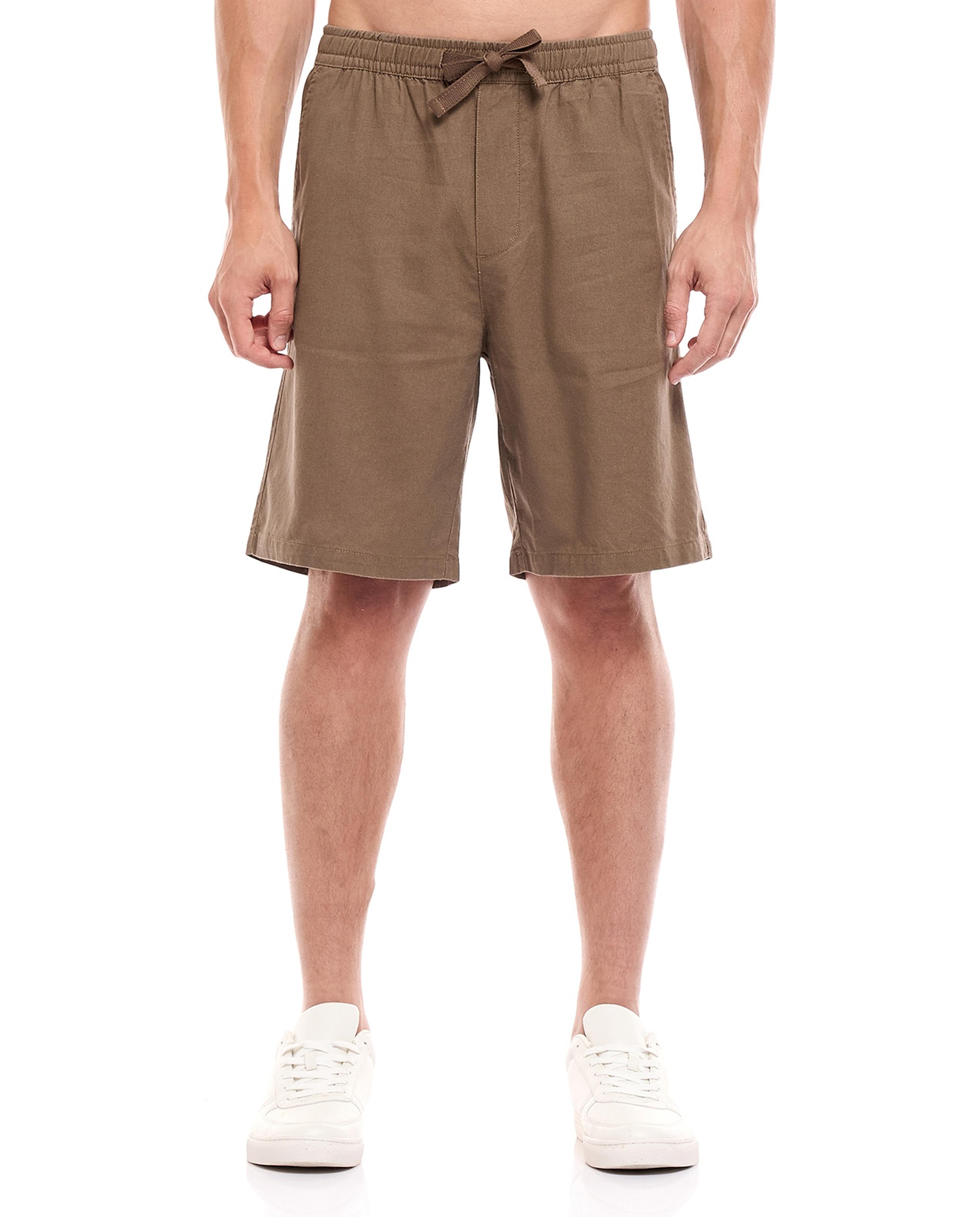 شورت سادة برباط على الخصر