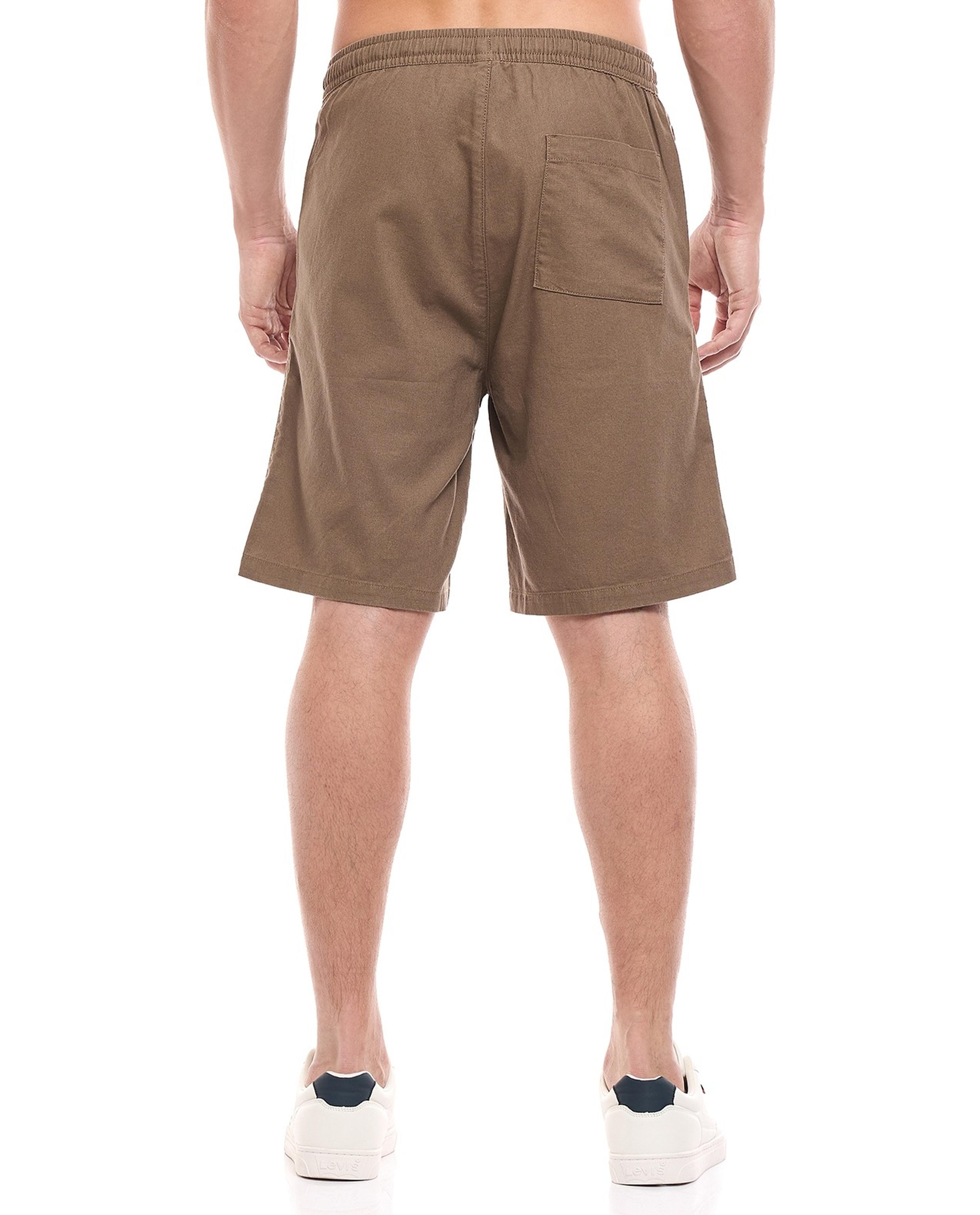 شورت سادة برباط على الخصر