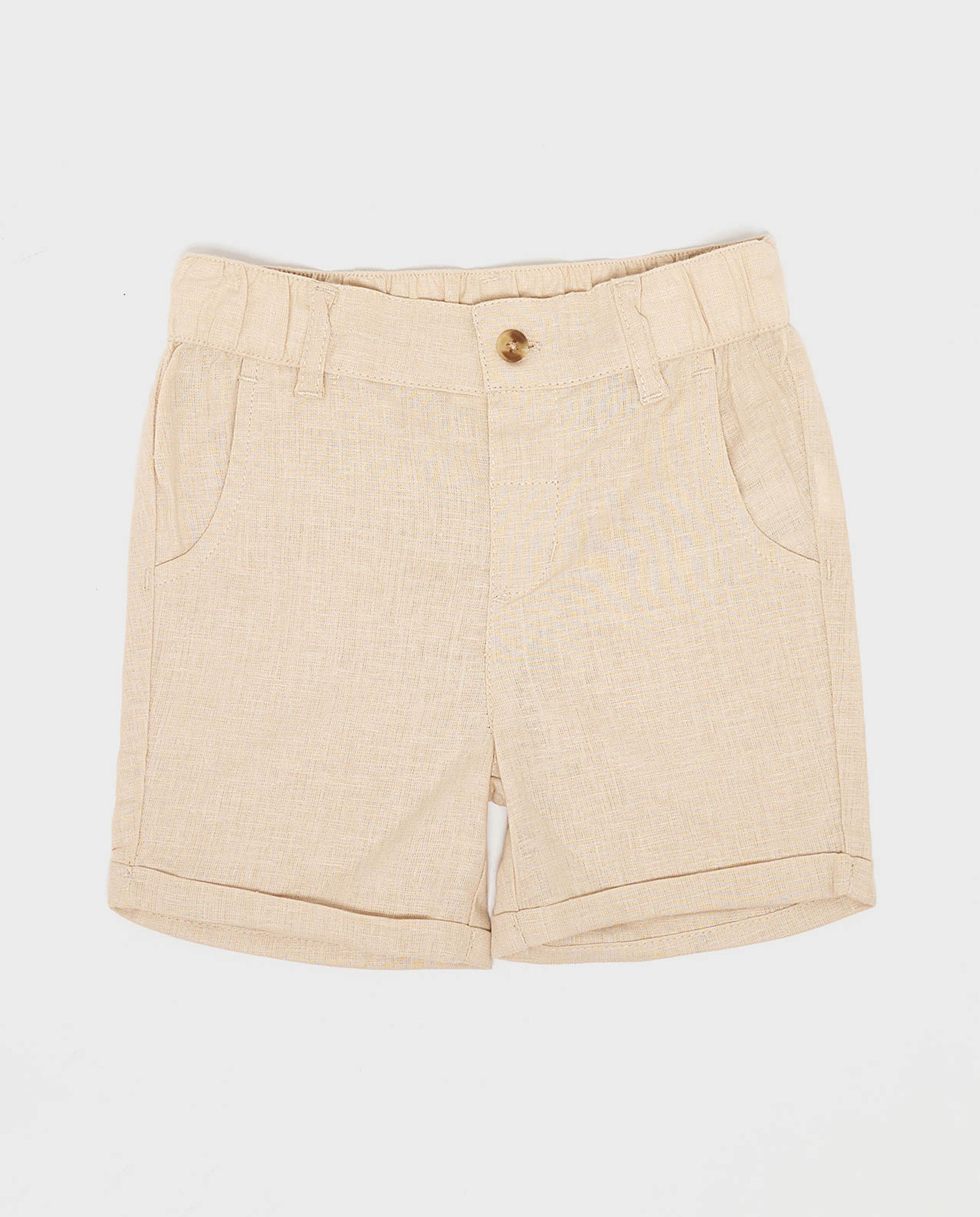 طقم ملابس منقوشة