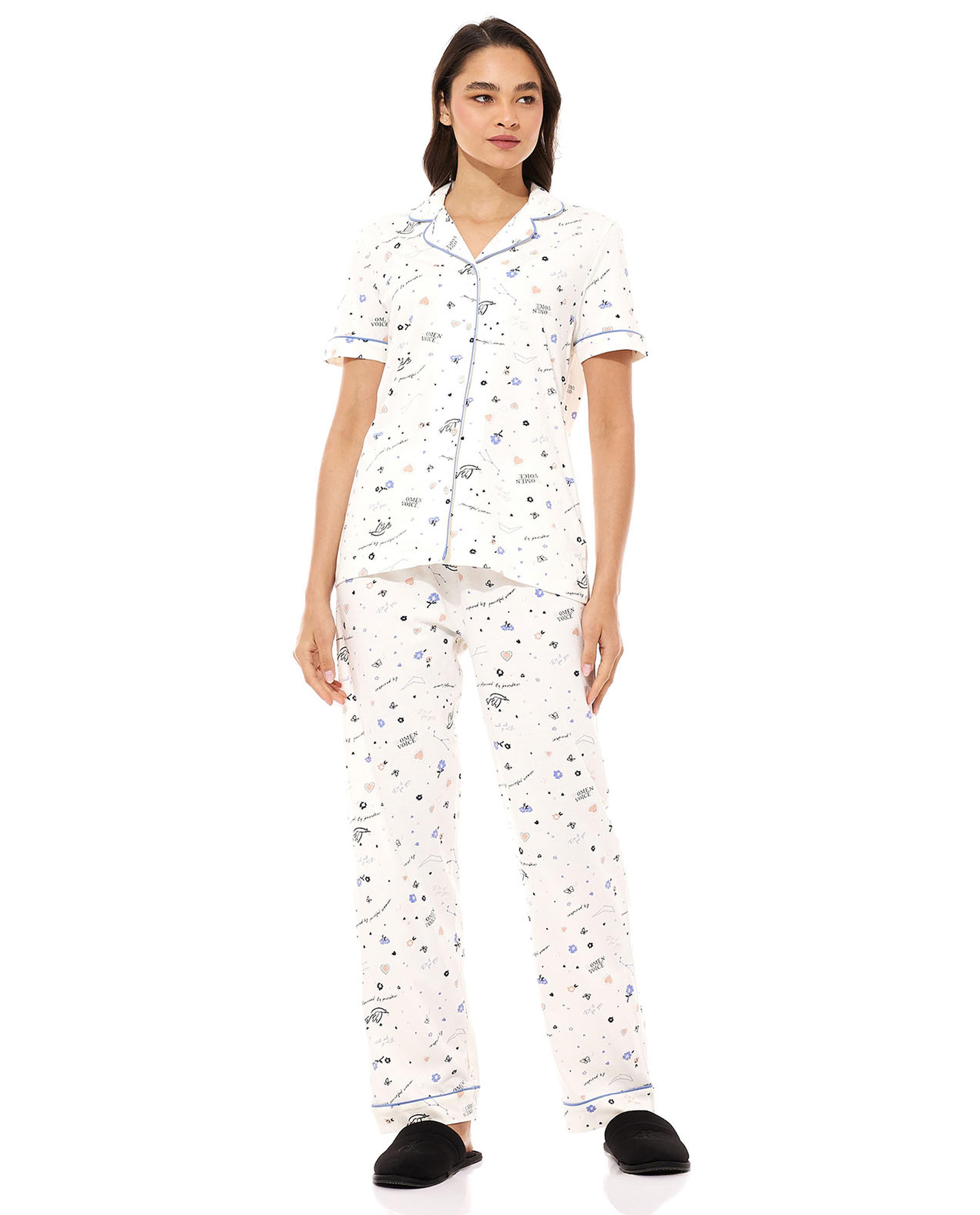 طقم بيجامة منقوشة