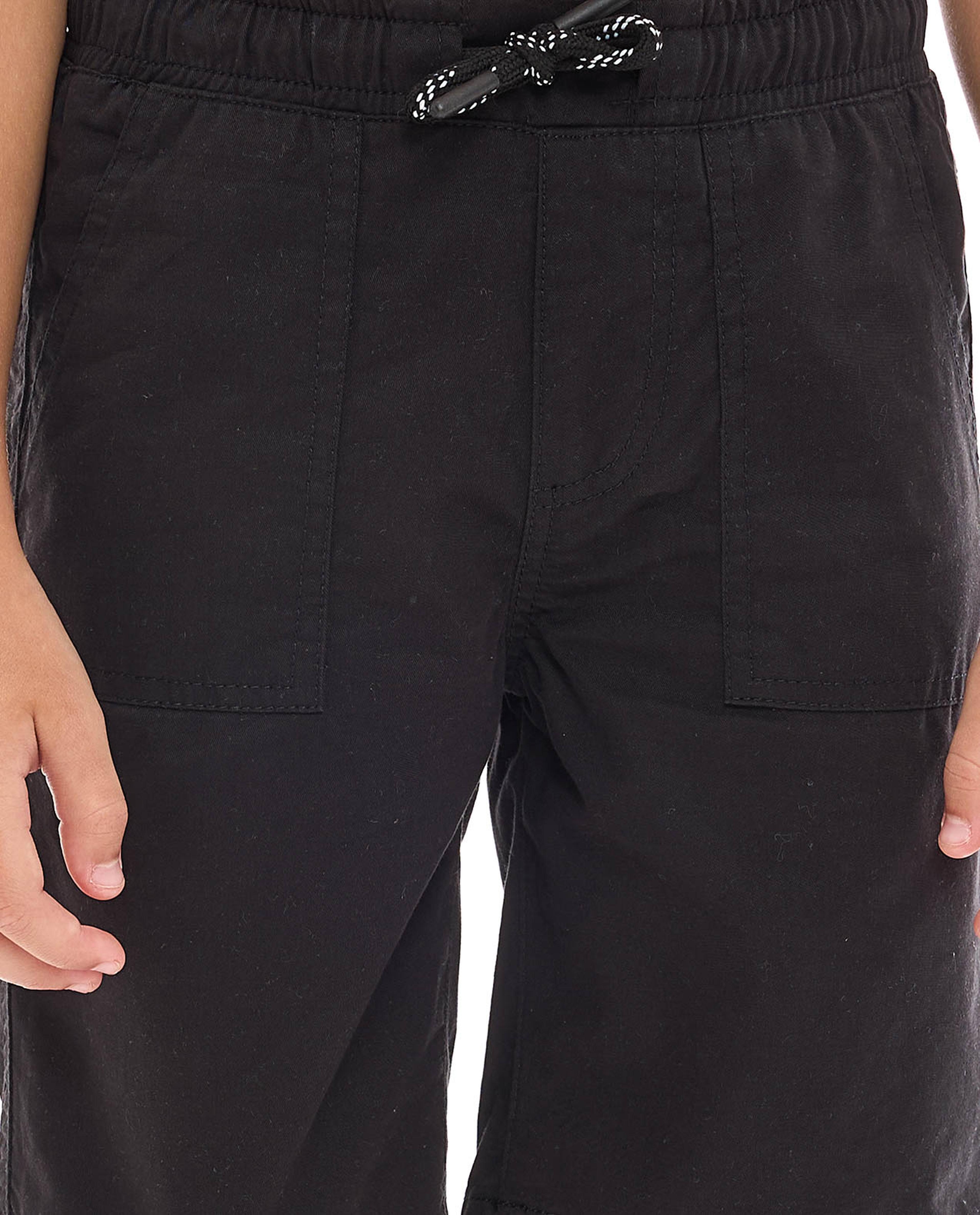 Pocket Detail Shorts with Drawstring Waist