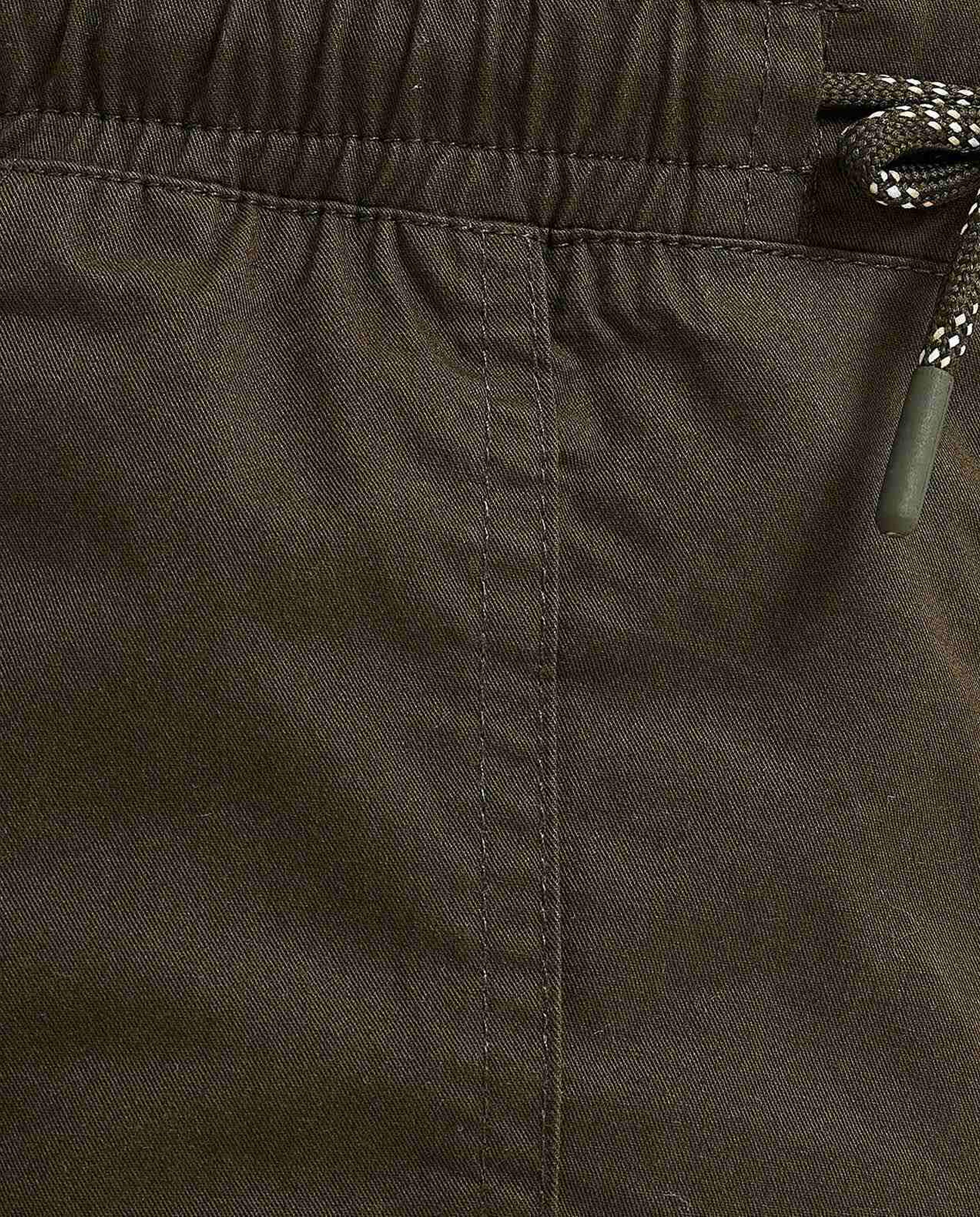 Pocket Detail Shorts with Drawstring Waist