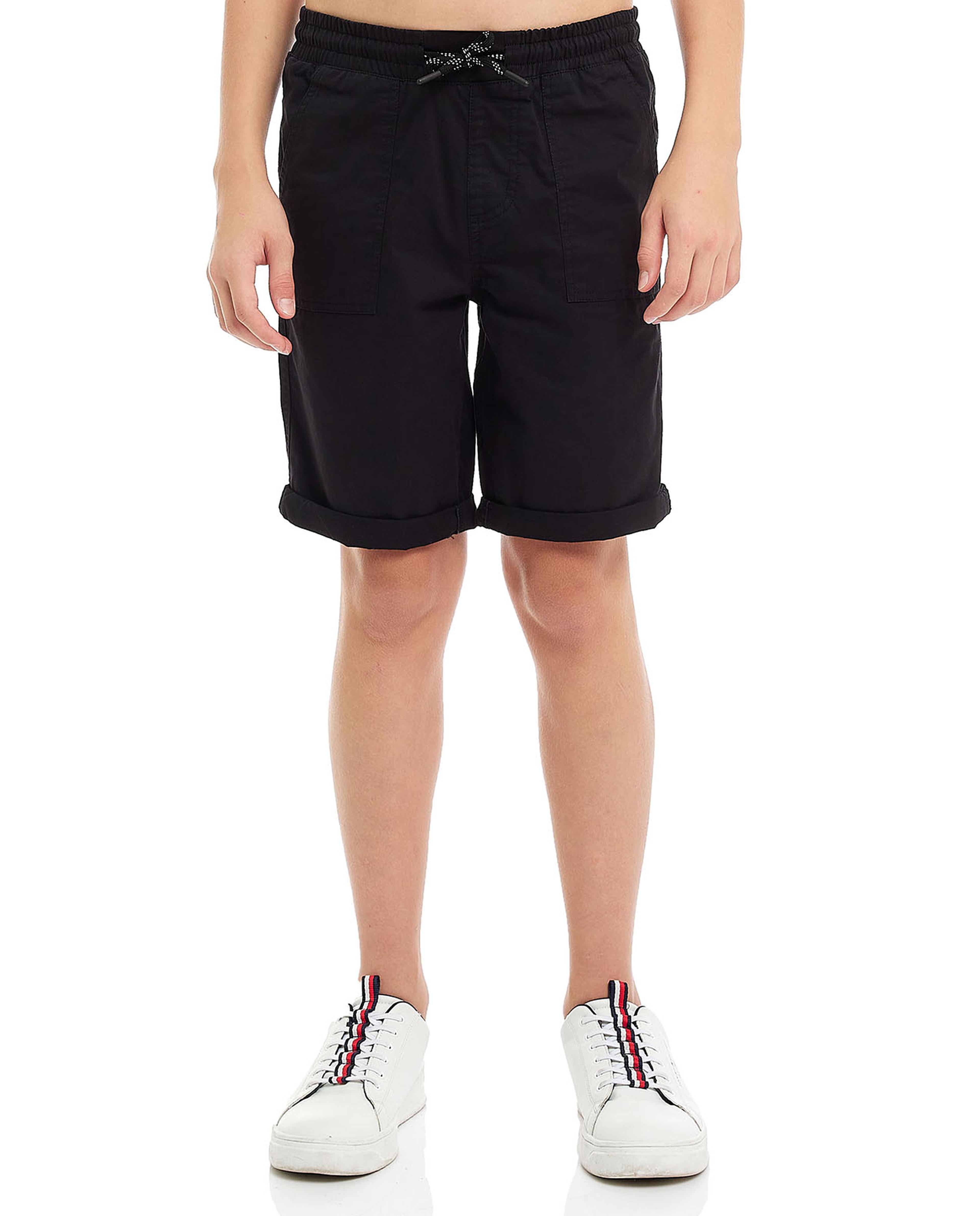 Pocket Detail Shorts with Drawstring Waist