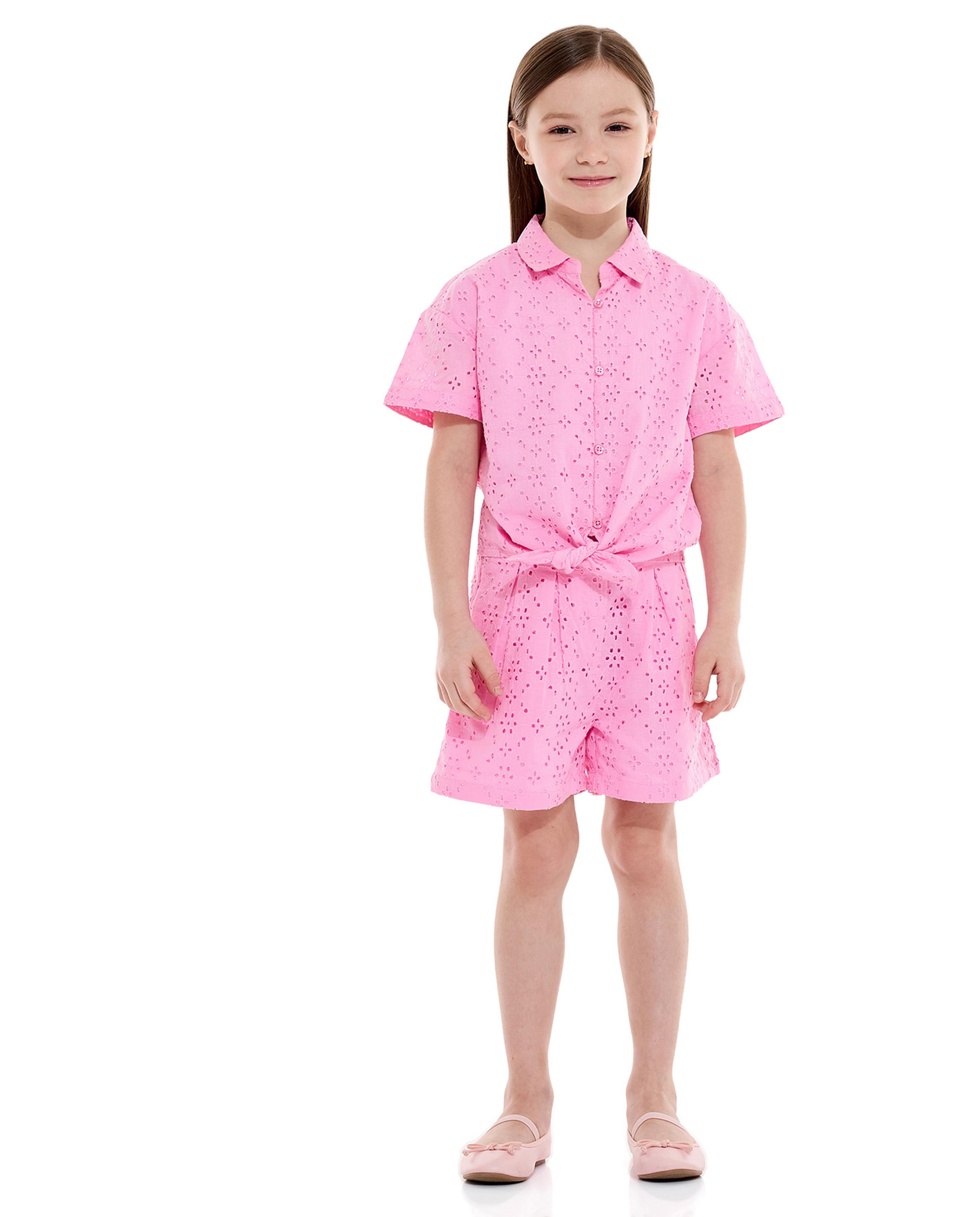 رومبير بياقة قميص وأكمام قصيرة