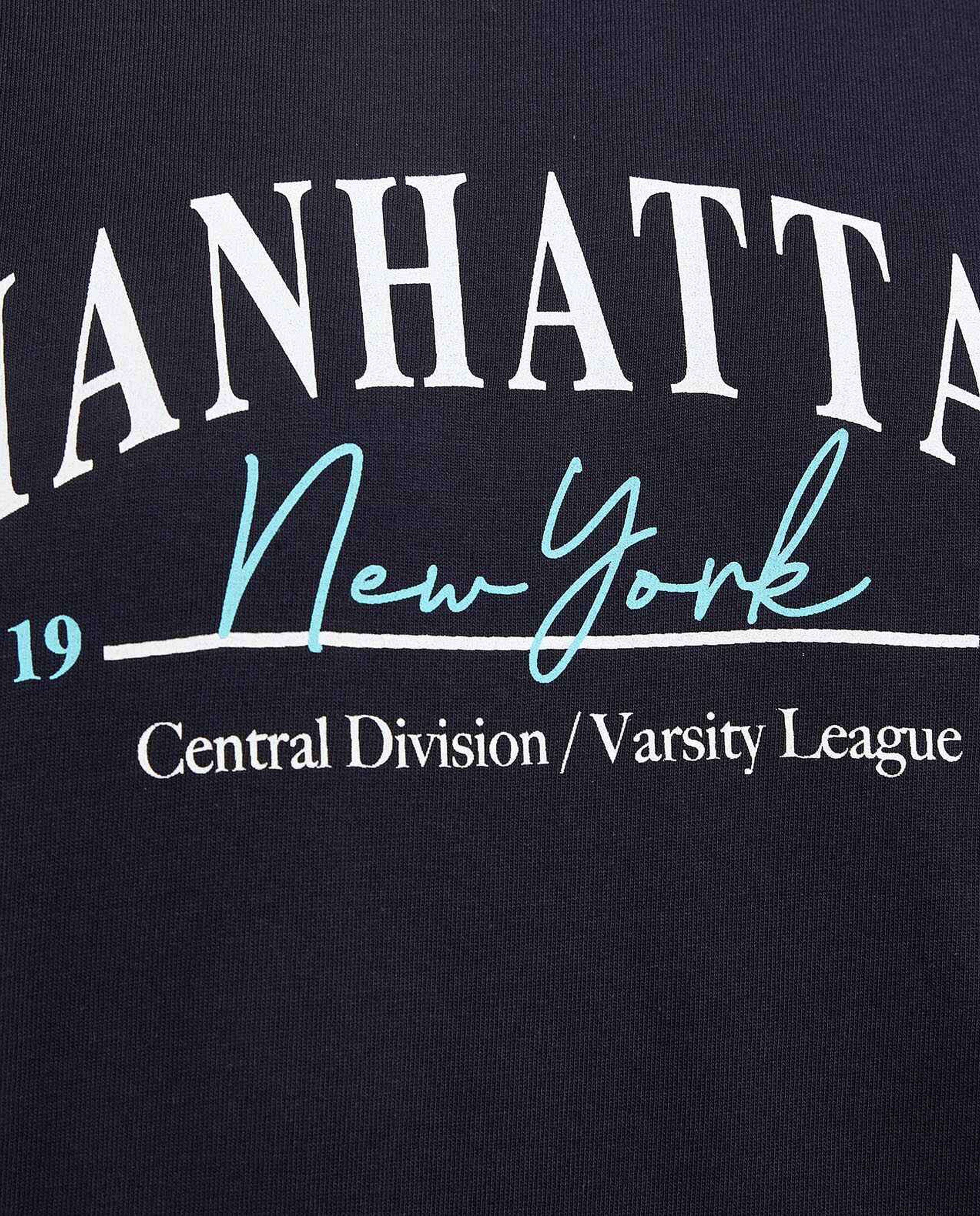 تيشيرت باكمام طويلة ورقبة مستديرة