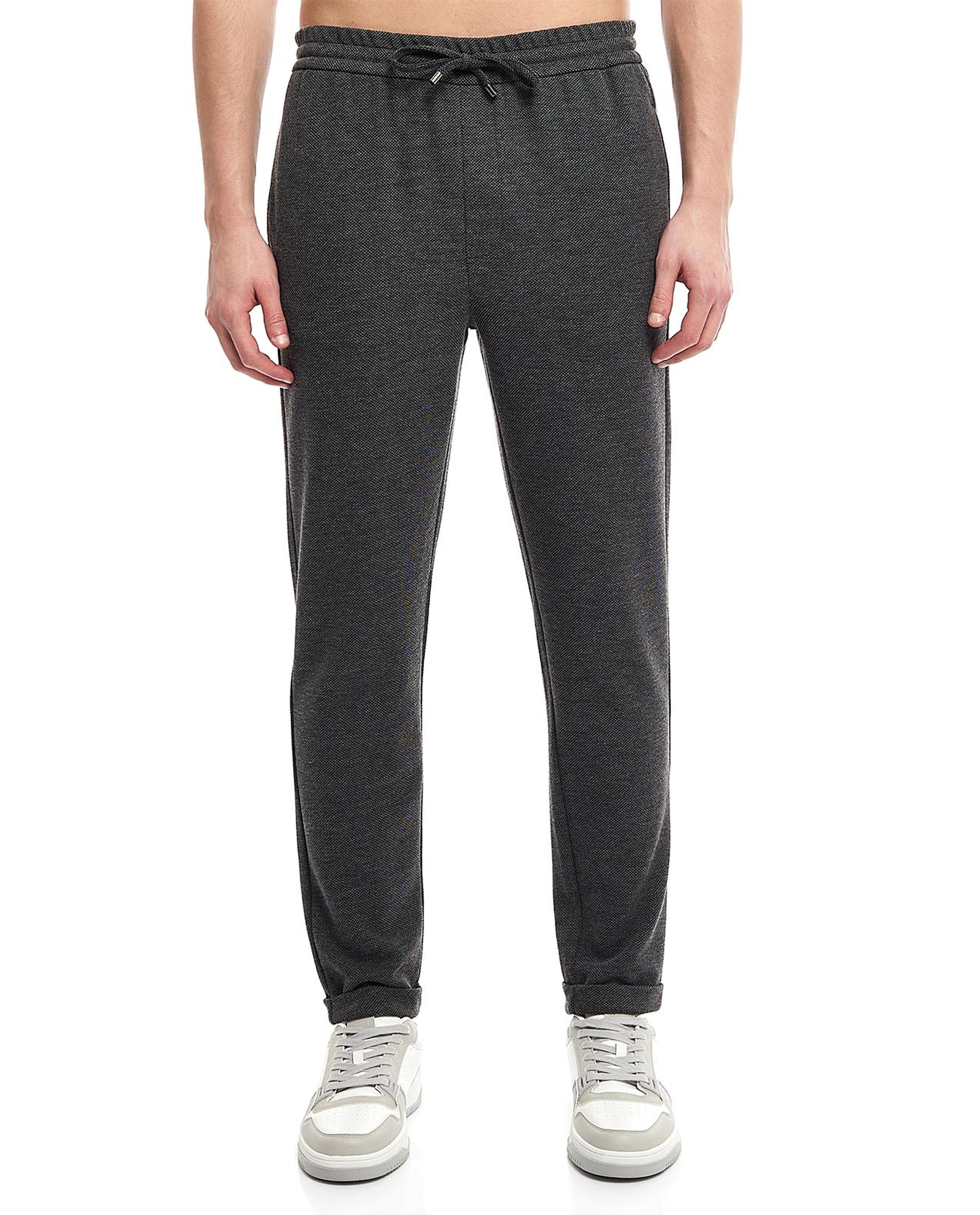 بنطال رياضي سادة برباط على الخصر