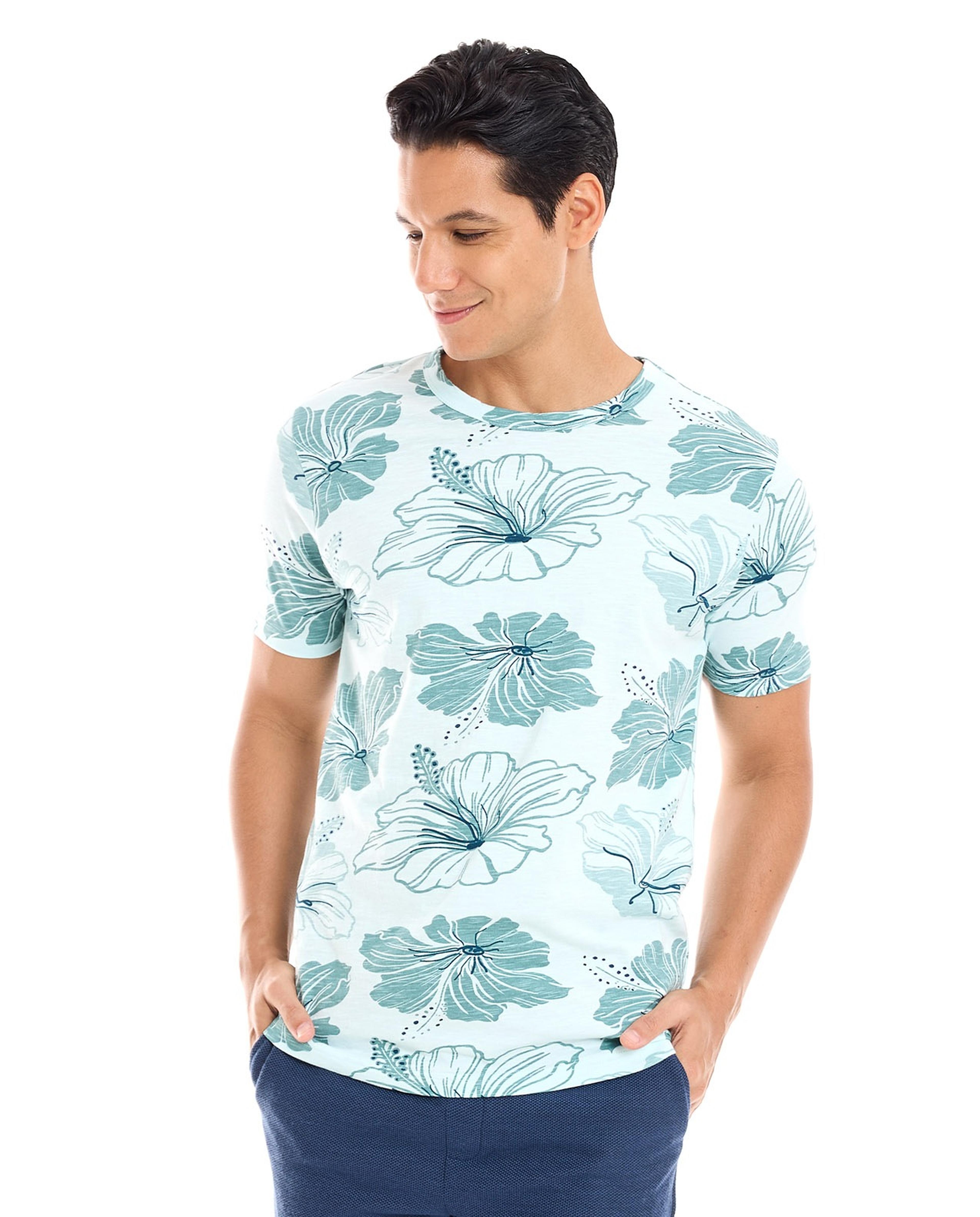 تيشيرت  بطبعة زهور بأكمام قصيرة