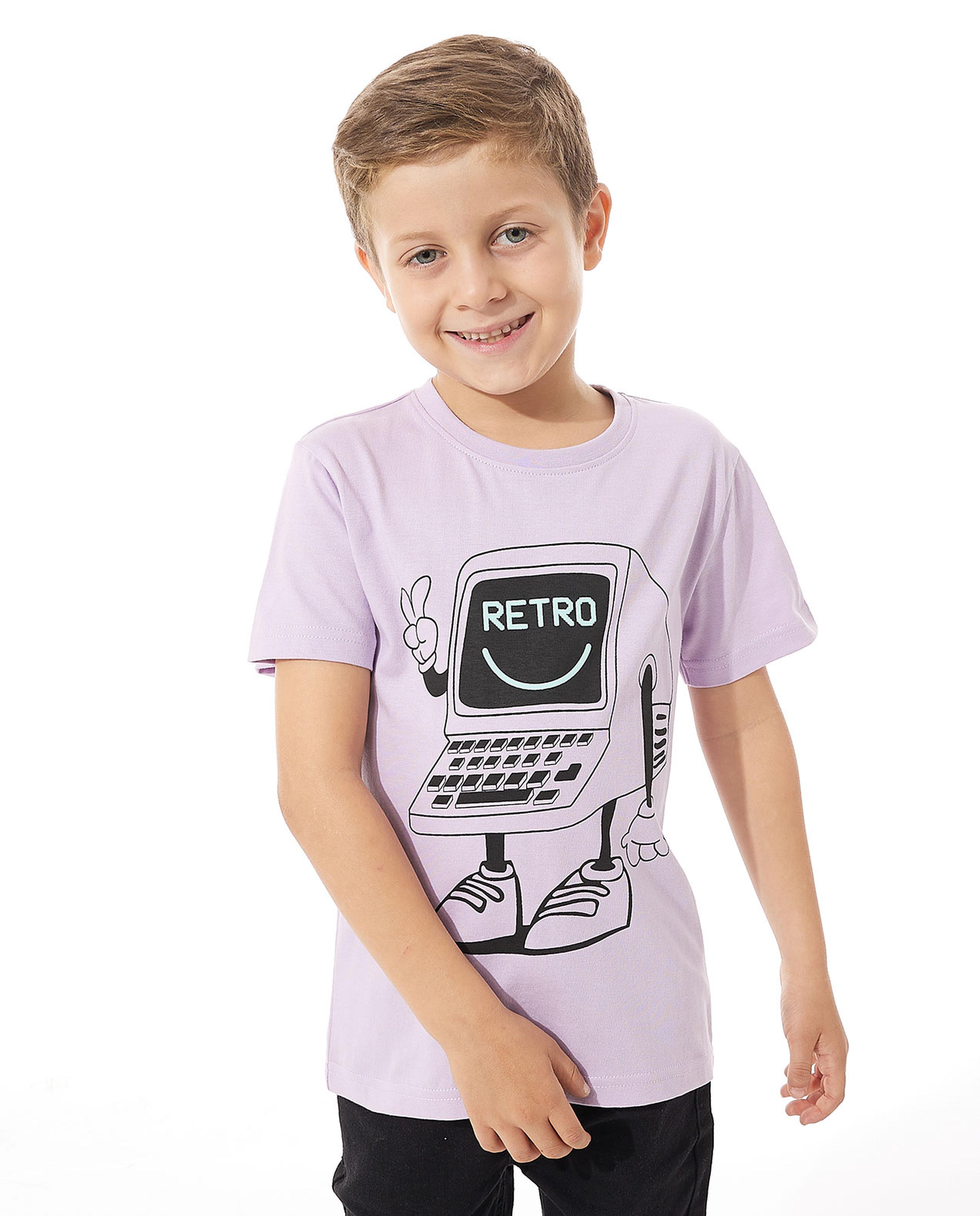 Graphic Print T-Shirt with Crew Neck and Short Sleeves