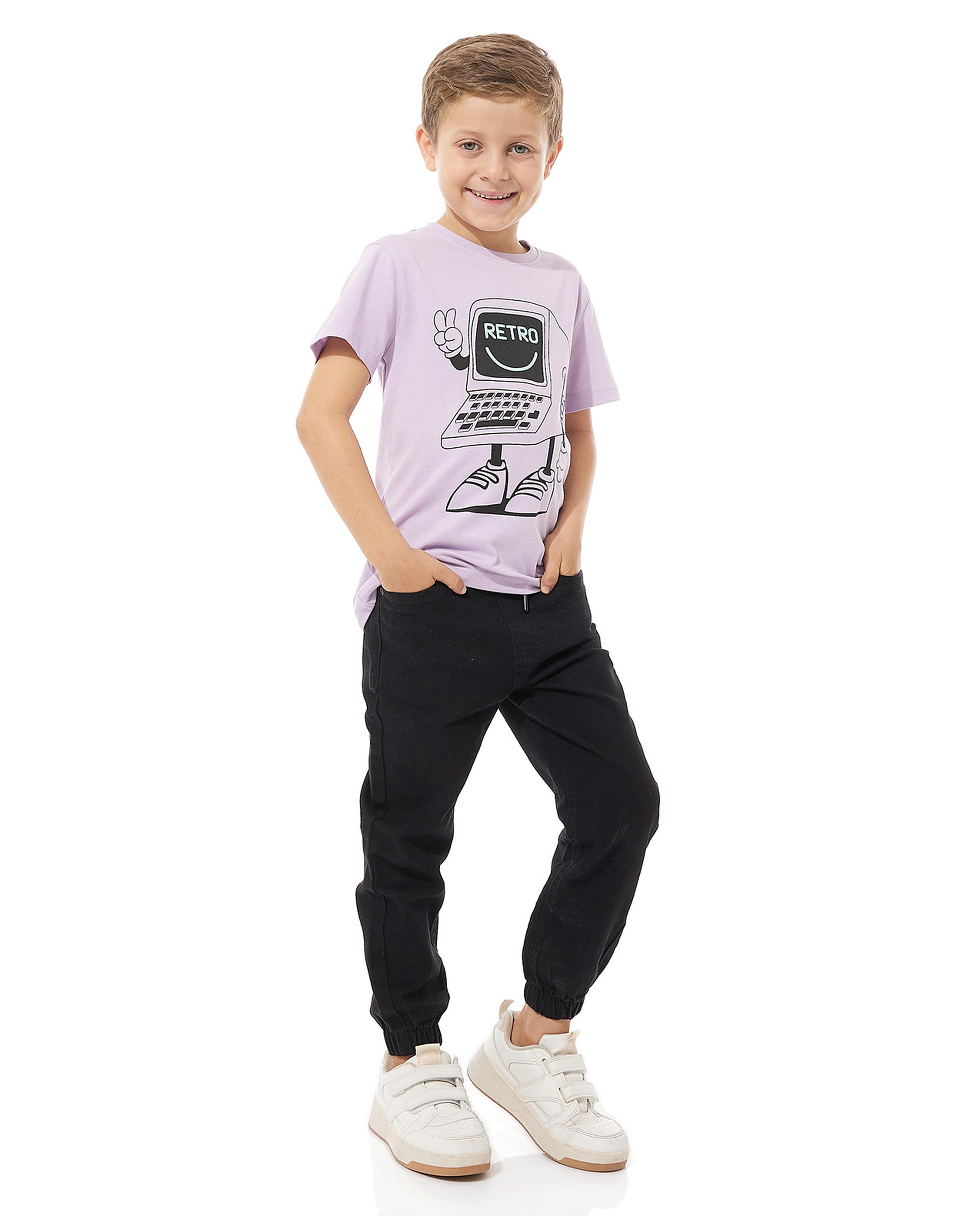 Graphic Print T-Shirt with Crew Neck and Short Sleeves